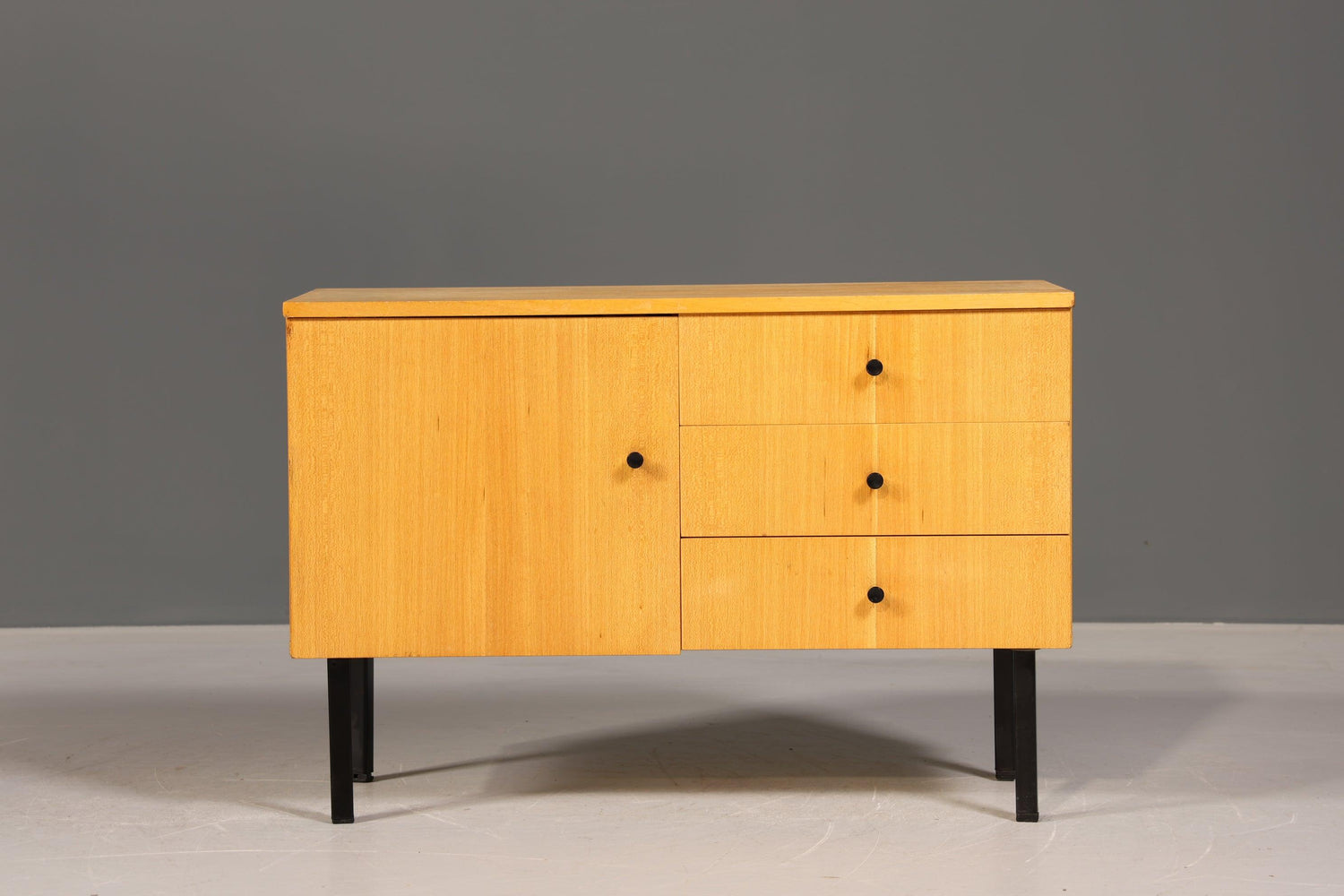 Schlichte Mid Century Kommode Vintage Flur Kommode Retro Klappkommode 70s - Kommode