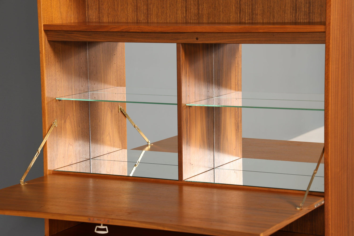 Schlichter Mid Century Schrank Vintage Highboard Sekretär echt Holz Regal 60er Jahre