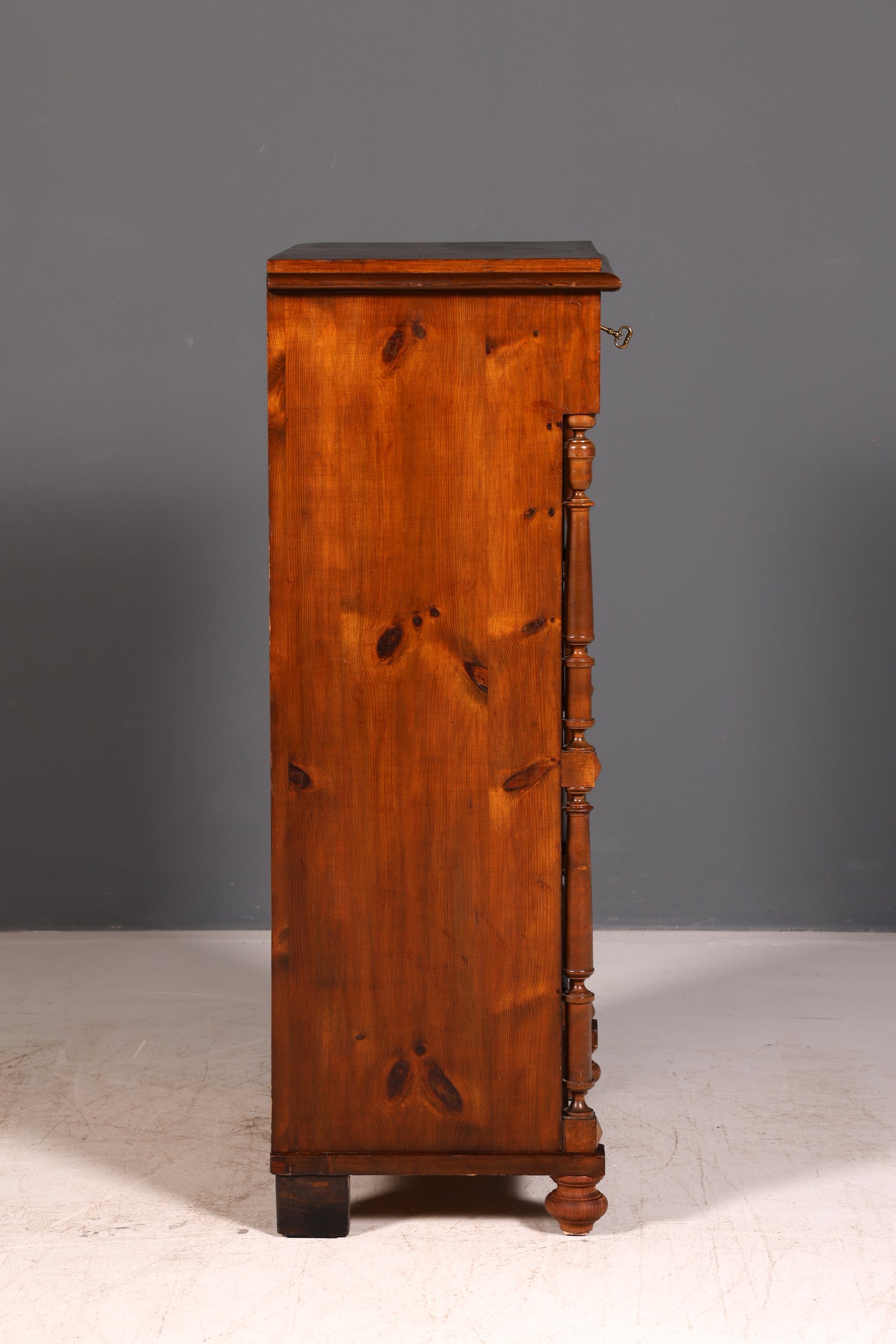 Beautiful German Gründerzeit chest of drawers, Art Nouveau vertiko, drawer chest, chiffoniere, antique linen cabinet, vintage
