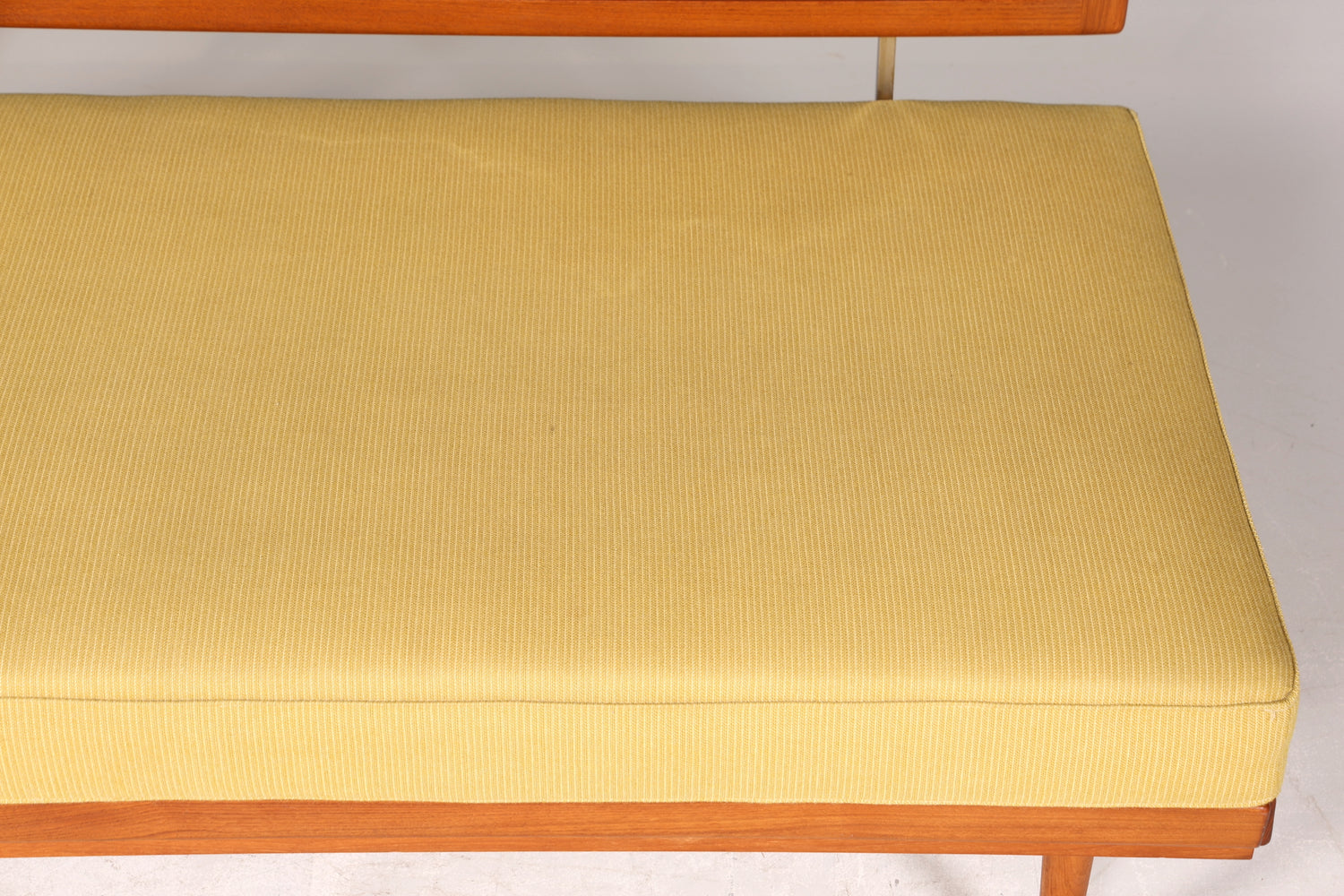 Seltenes Original Knoll Antimott Sofa Mid Century Couch Daybed Teak Holz 3-Sitzer Sofa Schlafsofa