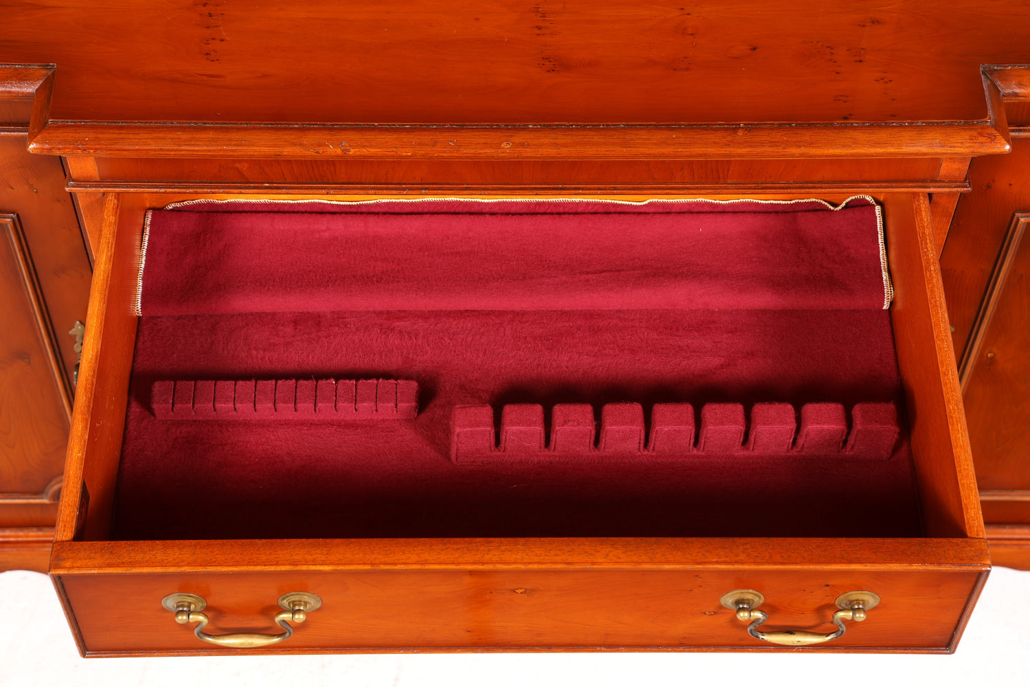 Wunderschöne Englische Vitrine Bücherschrank Buffet Antik Stil Englisch Eibe Glasvitrine Bibliothek