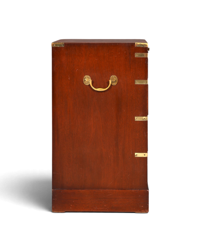 Hauptstadt Möblerei maritime Military Chest Kommode aus massivem Holz mit dekorativen Messingbeschlägen und Griffen