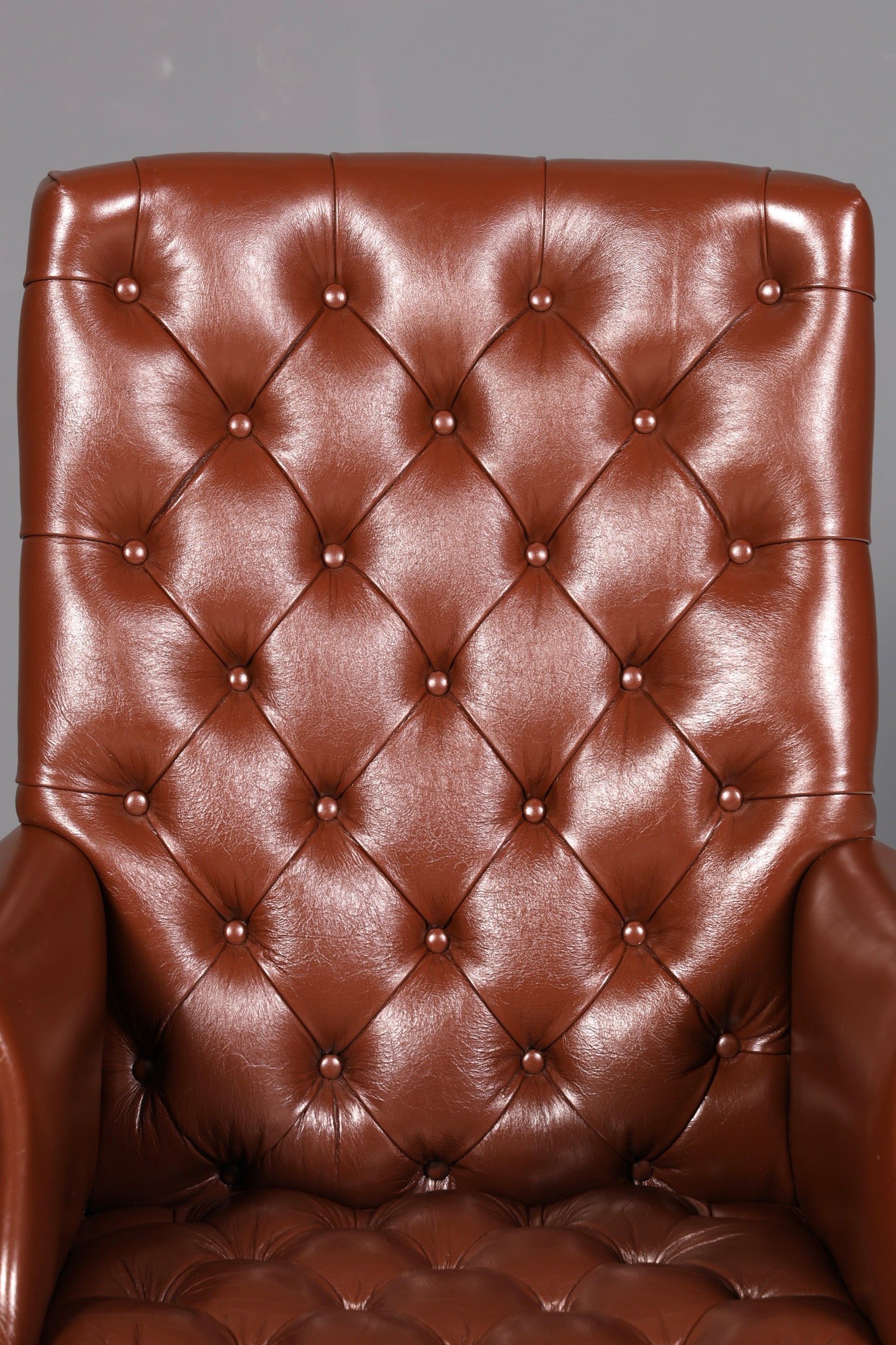 Elegant Chesterfield executive chair, office chair, genuine brown leather, swivel chair, desk chair, office armchair