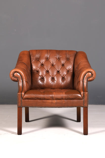 Elegant Chesterfield armchair club chair genuine brown leather English leather armchair