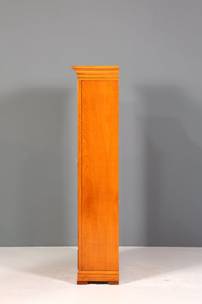 Traumhafte Original Selva Vitrine Antik Stil massiv Holz Buffet Villa Borghese Schrank Regal