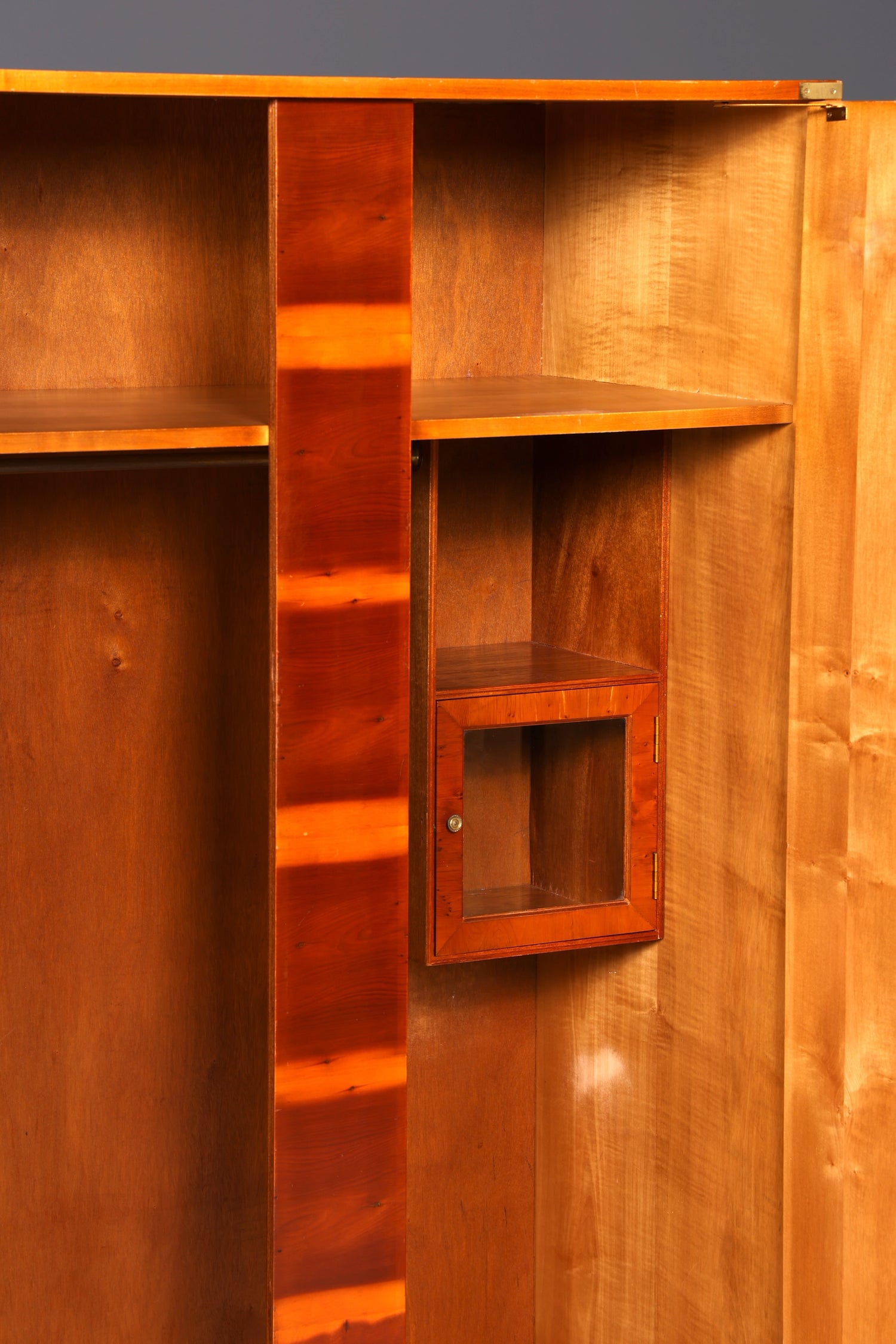 Beautiful Maritime Cabinet Military Chest Wardrobe Yew Vertiko Antique Colonial Hallway Cabinet