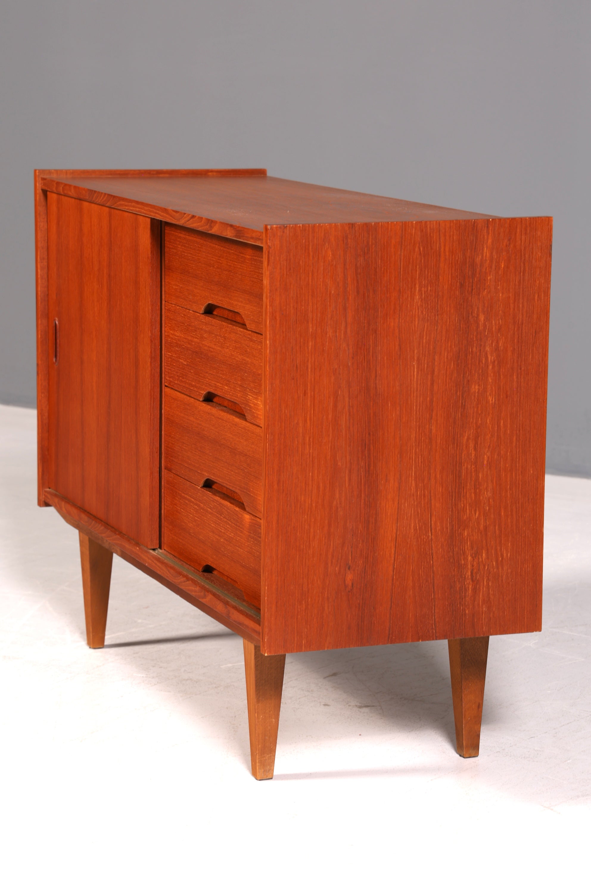 Wunderschöne Mid Century Teak Kommode Danish Design Sideboard Vintage Retro 60er