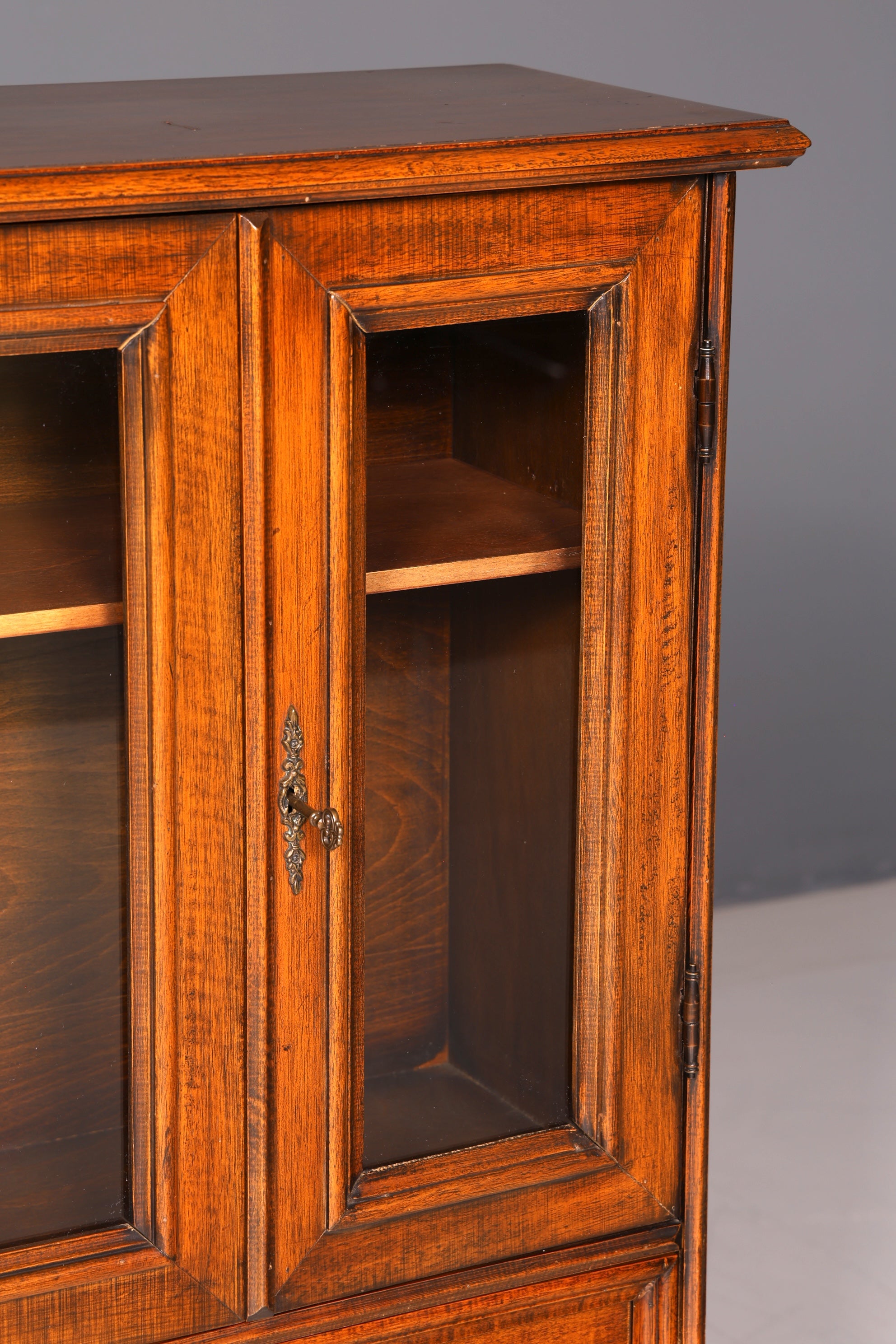 Edle Vitrine Antik Barock Stil Massiv Echt Holz Glasvitrine Vintage Schrank