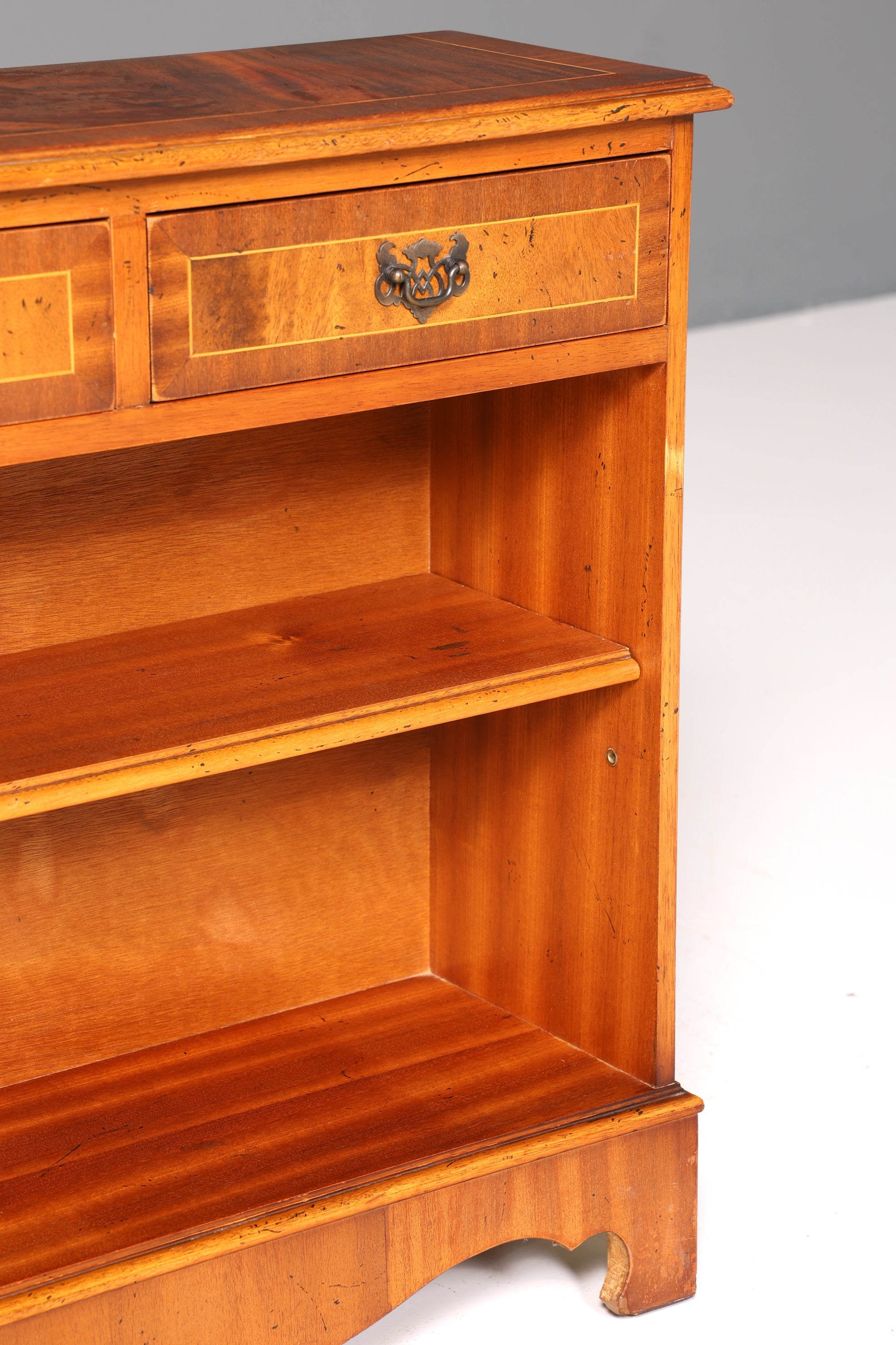 Wunderschönes Englisches Bücherregal Eibe Antik Regal Bookshelf Buchablage 60s