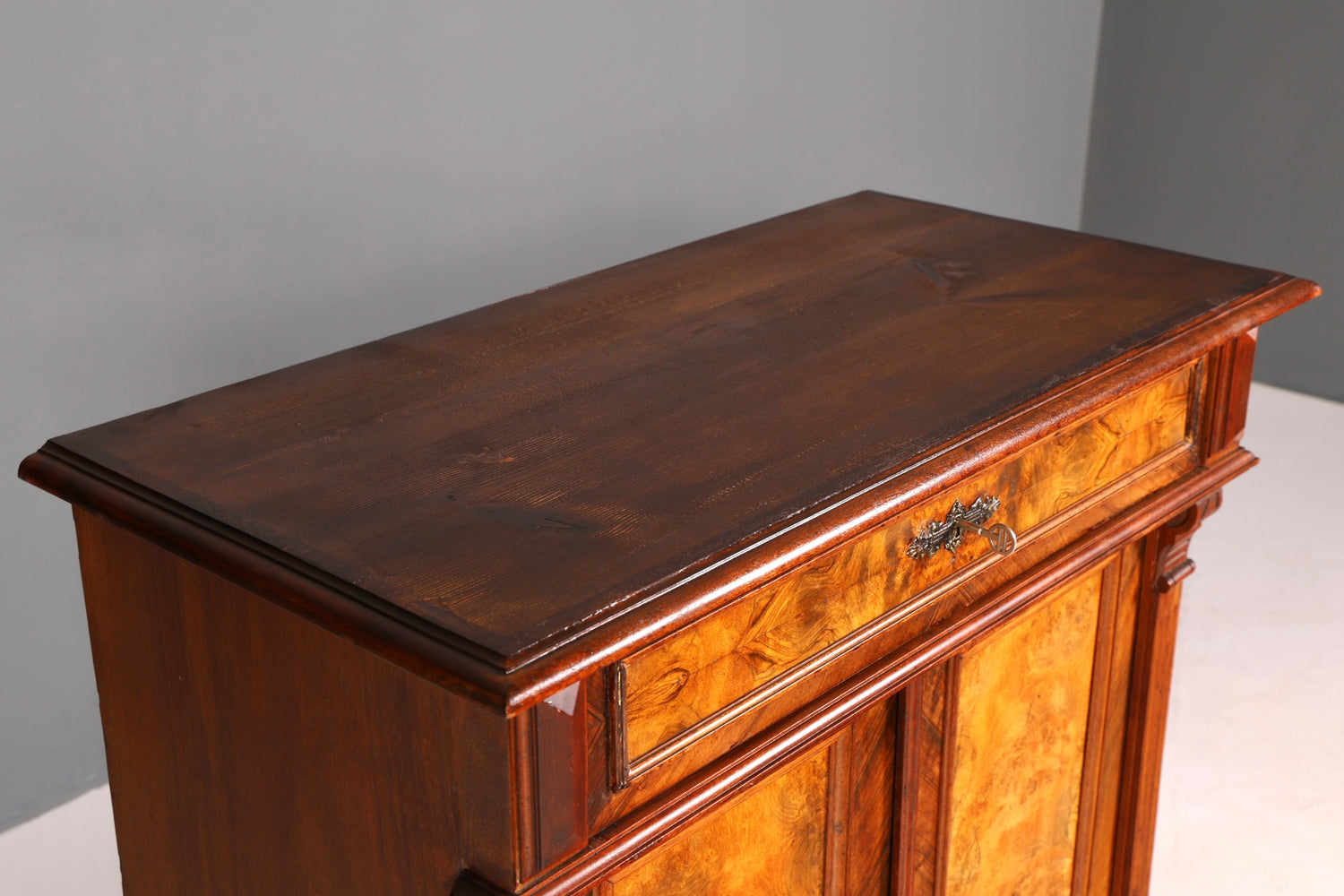 G359 Finish Traumhaftes Gründerzeit Vertiko Jugendstil Schrank Antik Highboard Kommode (Kopie)