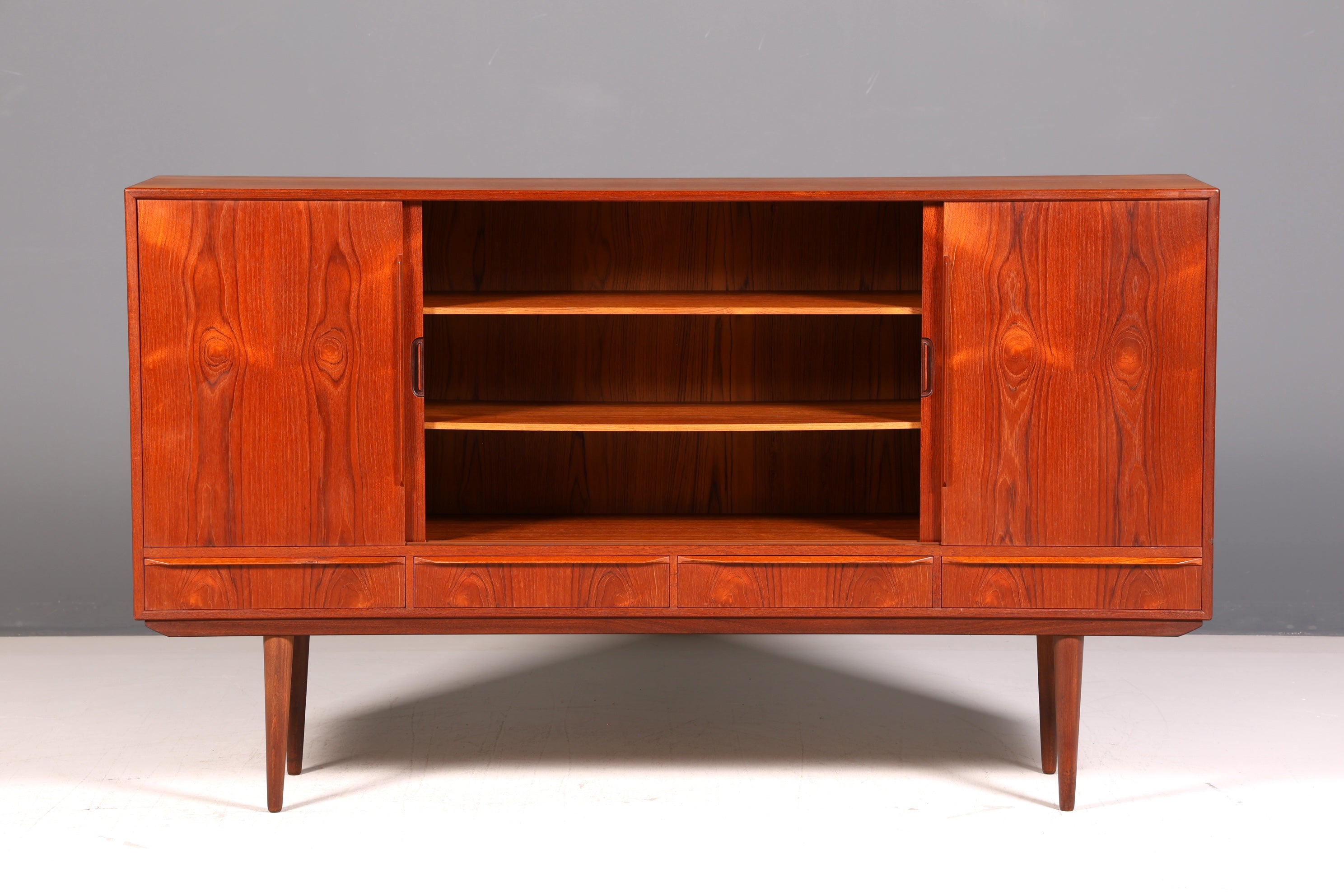 Traumhaftes Mid Century Highboard  Danish Design Sideboard Vintage Retro 60er Jahre Bürokommode Schrank Skandinavisch Holz