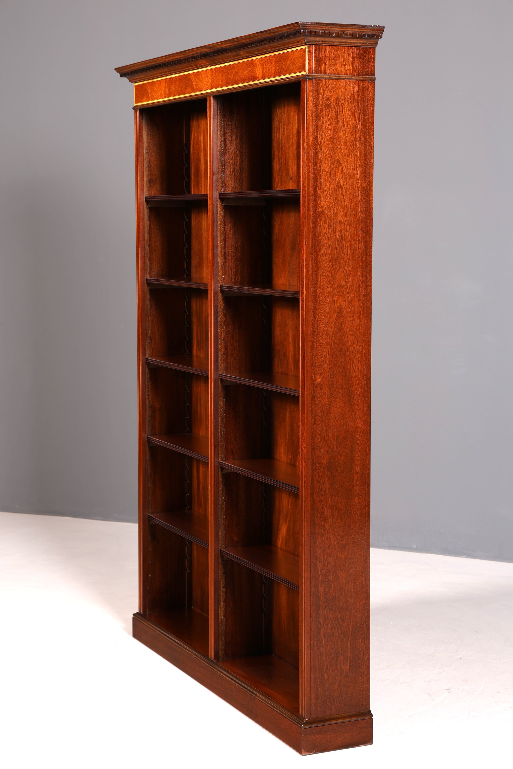 G370 Finish Wunderschönes Englisches Bücherregal Antik Regal Bookshelf Buchablage 60s (Kopie)