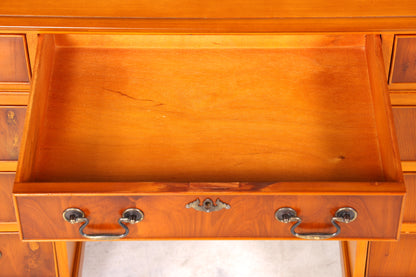 Wunderschöner Englischer Schreibtisch Englisch Eibe Desk Leder Auflage Antik Stil Bürotisch Office Desk