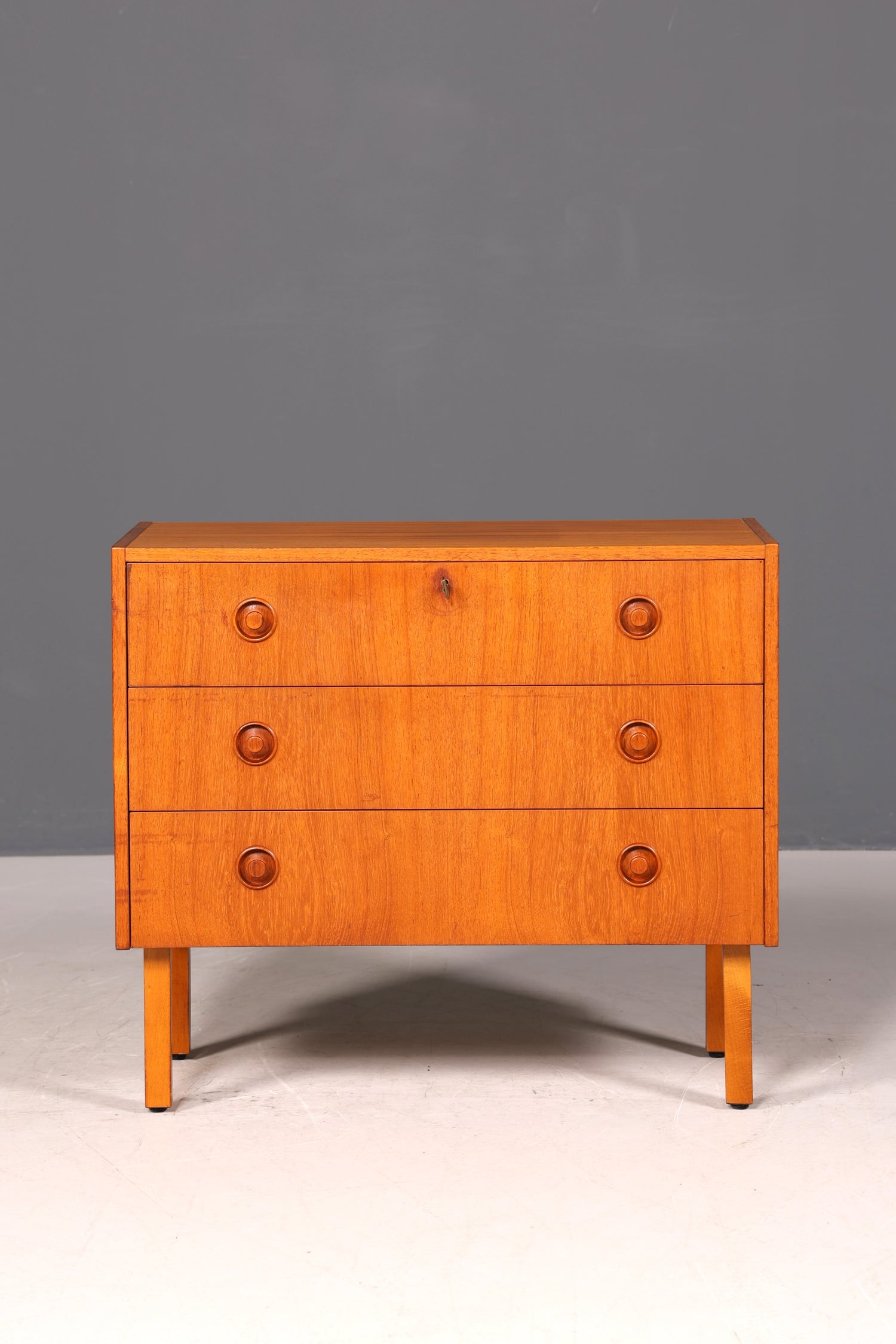 G371 Finish Wunderschöne Mid Century Kommode Teak Holz Sideboard Vintage Schubladen Kommode (Kopie)