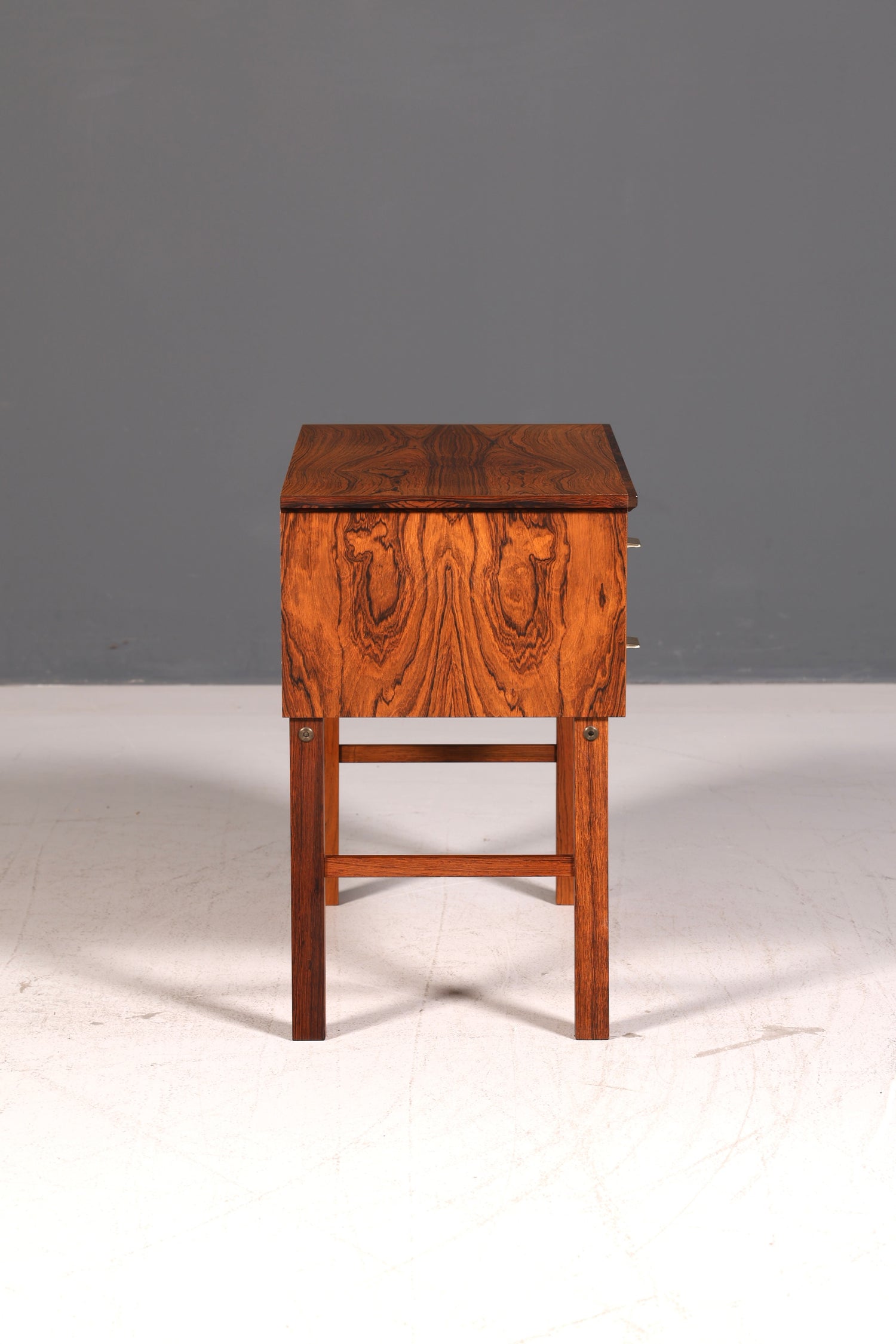 Wunderschöne Mid Century Kommode Vintage Flurkommode Nachttisch Retro 60er Sideboard Holz Skandinavisch
