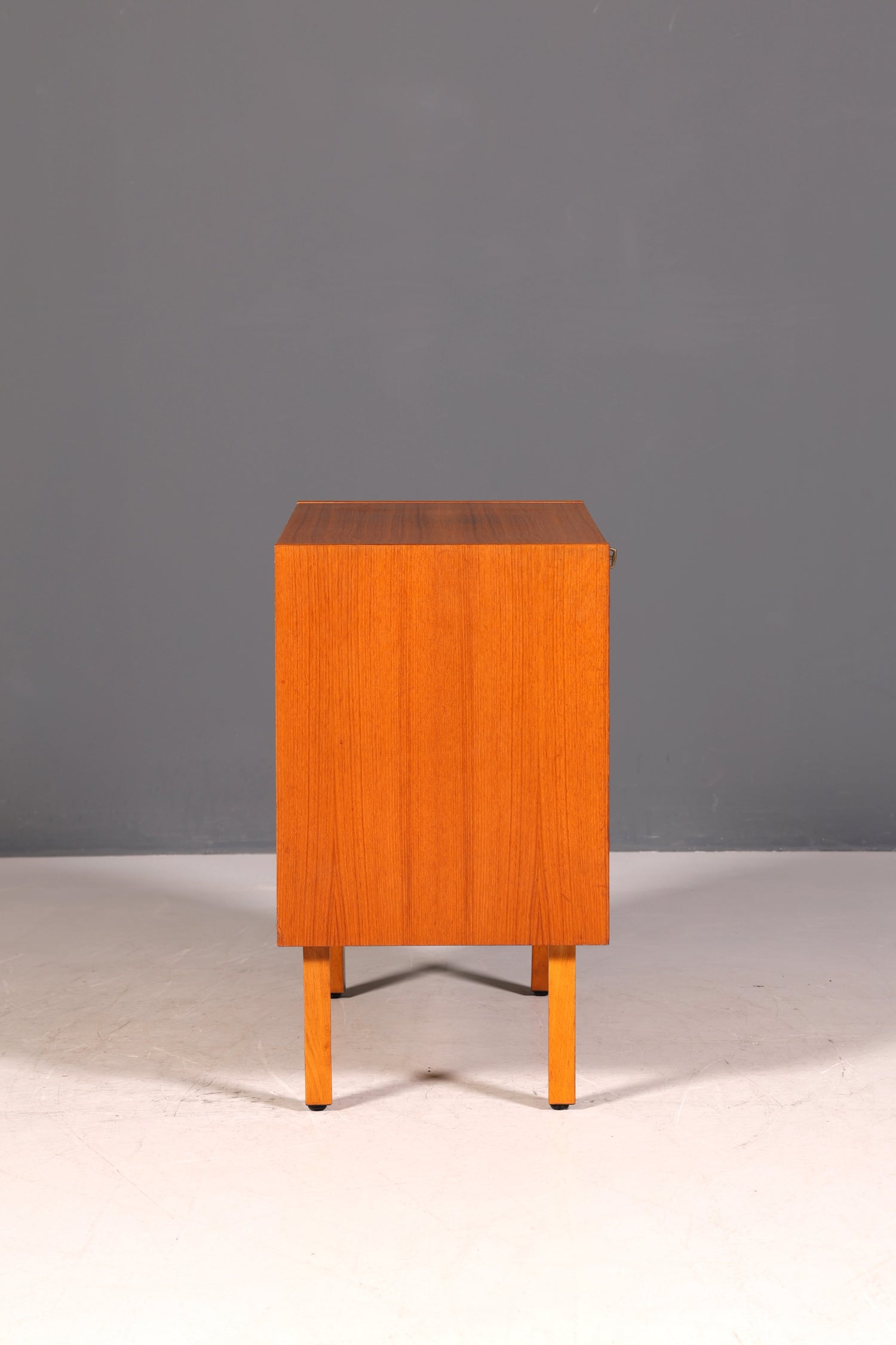 G371 Finish Wunderschöne Mid Century Kommode Teak Holz Sideboard Vintage Schubladen Kommode (Kopie)