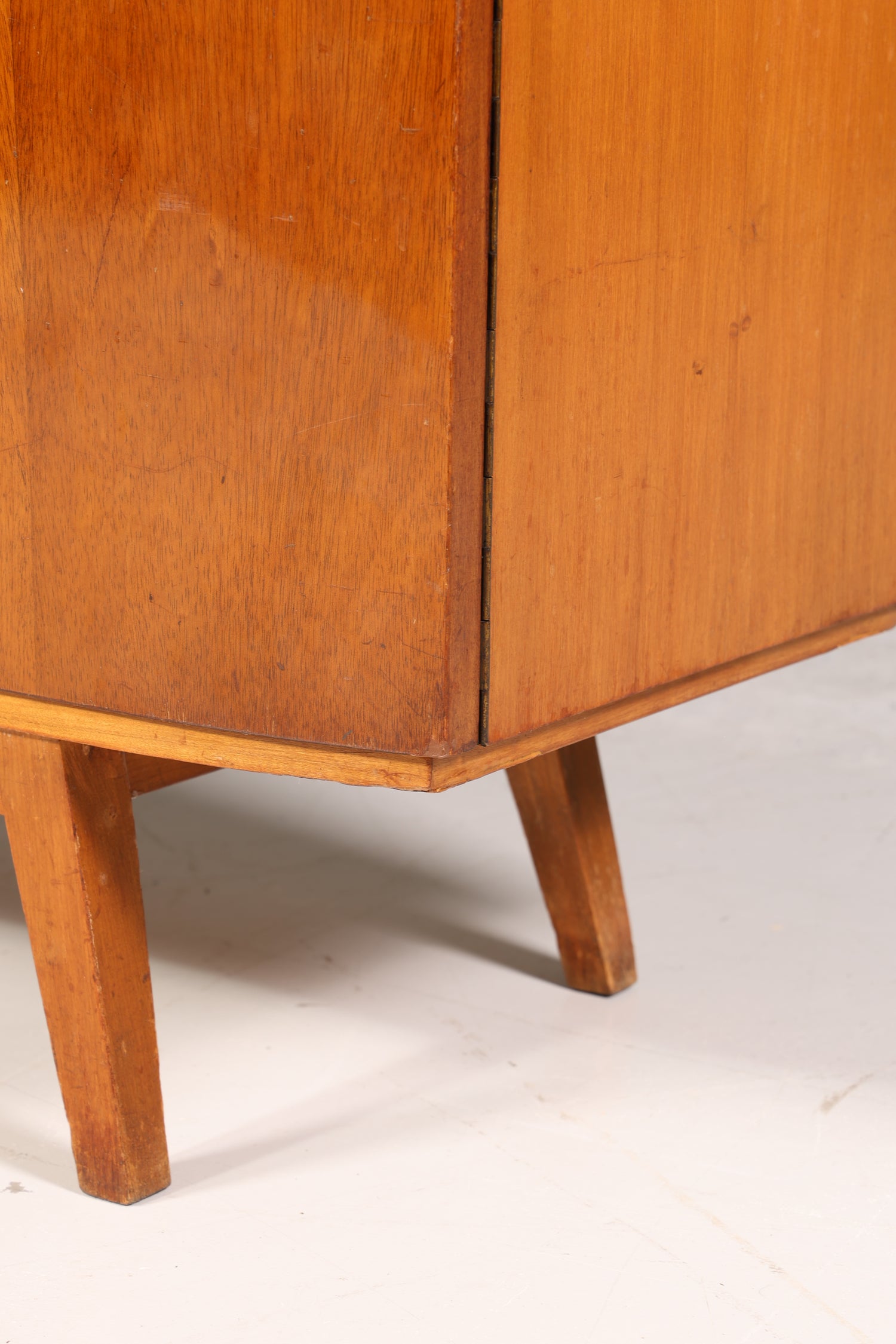 Wunderschönes Mid Century Sideboard Vintage Kommode TV Schrank Flurkommode 60s