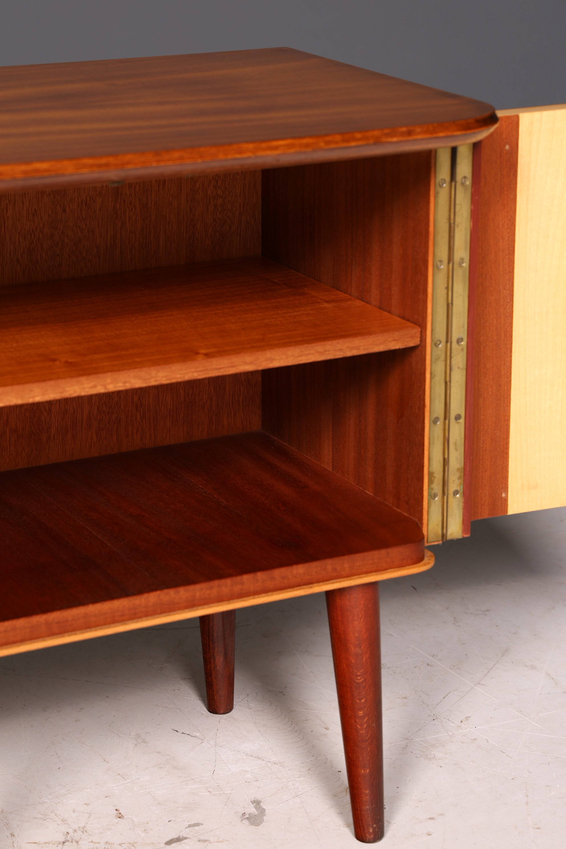 Beautiful mid-century chest of drawers, vintage bedside table, 1960s side cabinet, retro, real wood