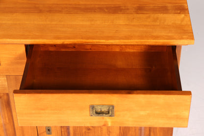 Wunderschönes Sideboard im Maritimen Stil Anrichte Englisch Schrank Kirschholz Kommode Landhausstil