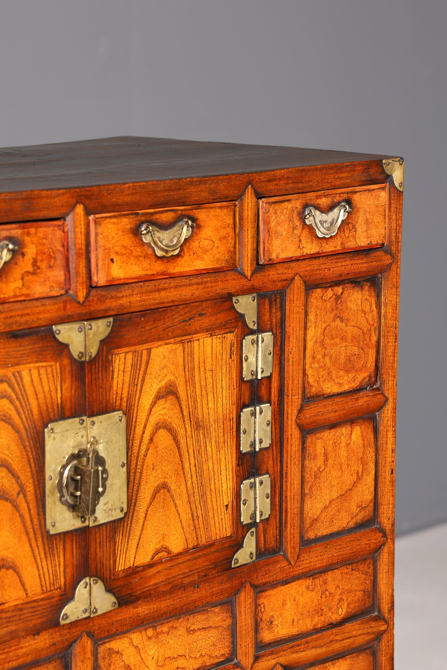 Beautiful Asian cabinet, antique chest of drawers, solid wood, genuine brass, vertiko