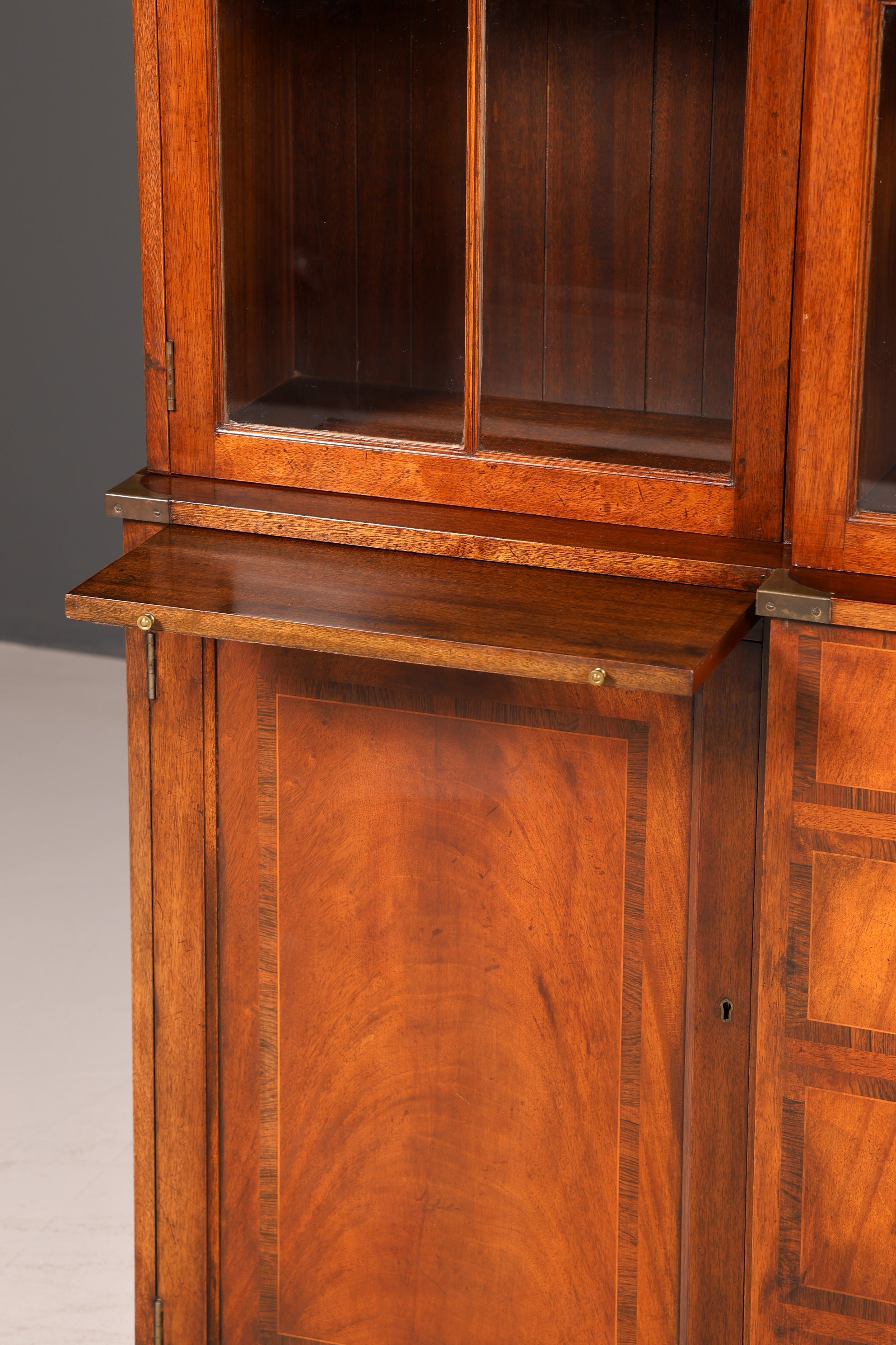 Wunderschöner Maritimer Vitrinenschrank Englisch Bibliothek Bücherschrank Buffet Antik Massiv Echt Holz Schrank UK Vintage