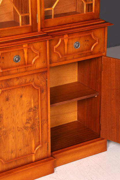 G387 Finish Wunderschöne Englische Vitrine Bücherschrank Buffet Antik Stil Englisch Eibe Glasvitrine Bibliothek (Kopie)