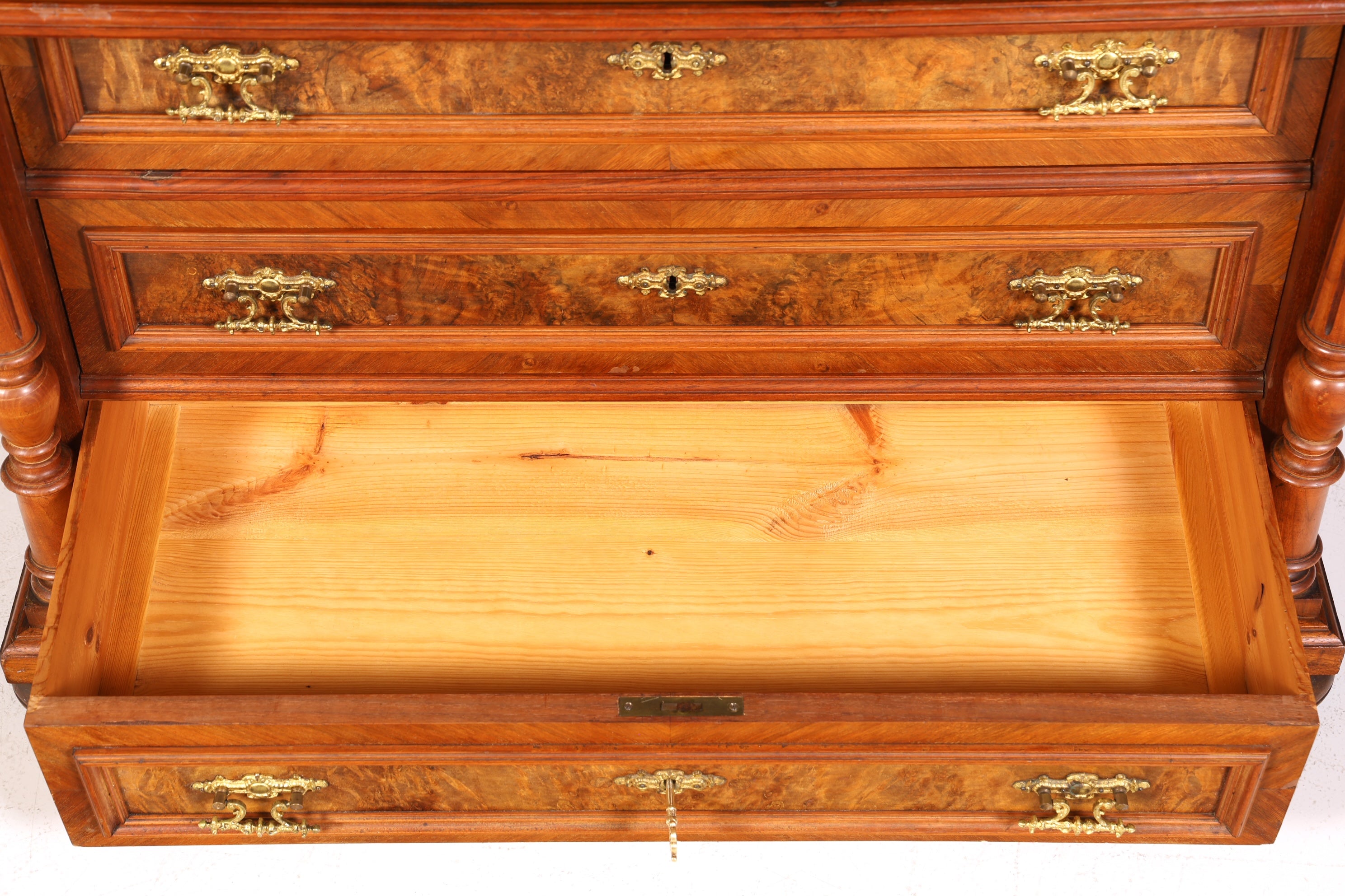 Traumhafte Gründerzeit Kommode Jugendstil Antik Sideboard Schubladenkommode Wäschekommode