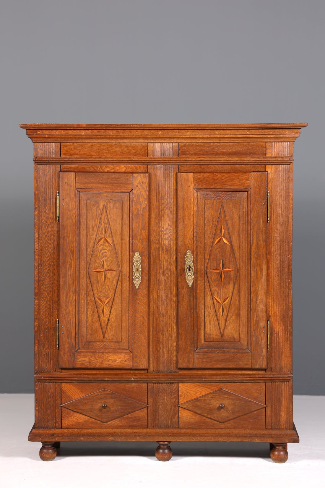 Wunderschöner Original Barock Schrank um 1780 massiv Holz Kleiderschrank Antik Wäscheschrank Eiche Dielenschrank