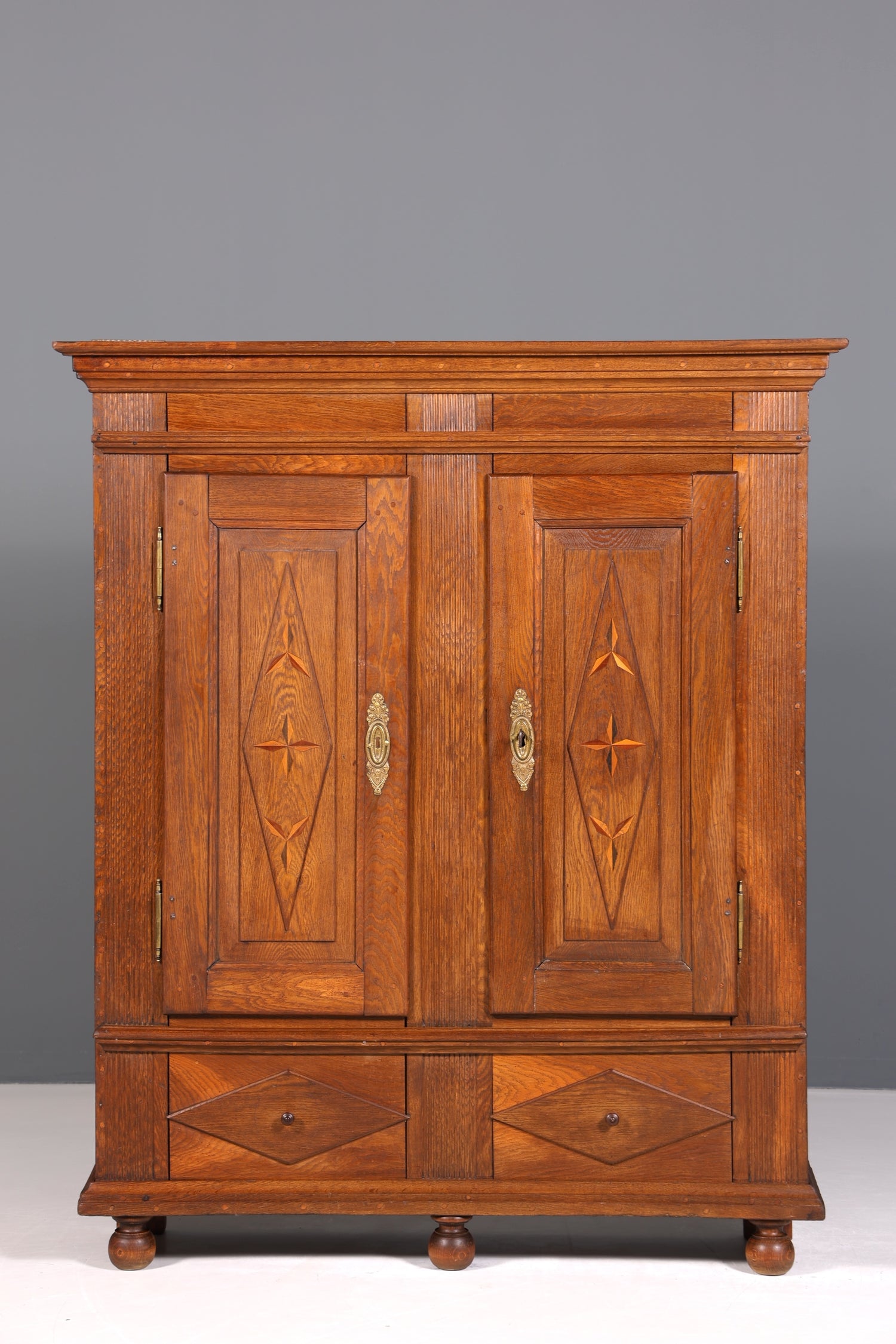 Wunderschöner Original Barock Schrank um 1780 massiv Holz Kleiderschrank Antik Wäscheschrank Eiche Dielenschrank