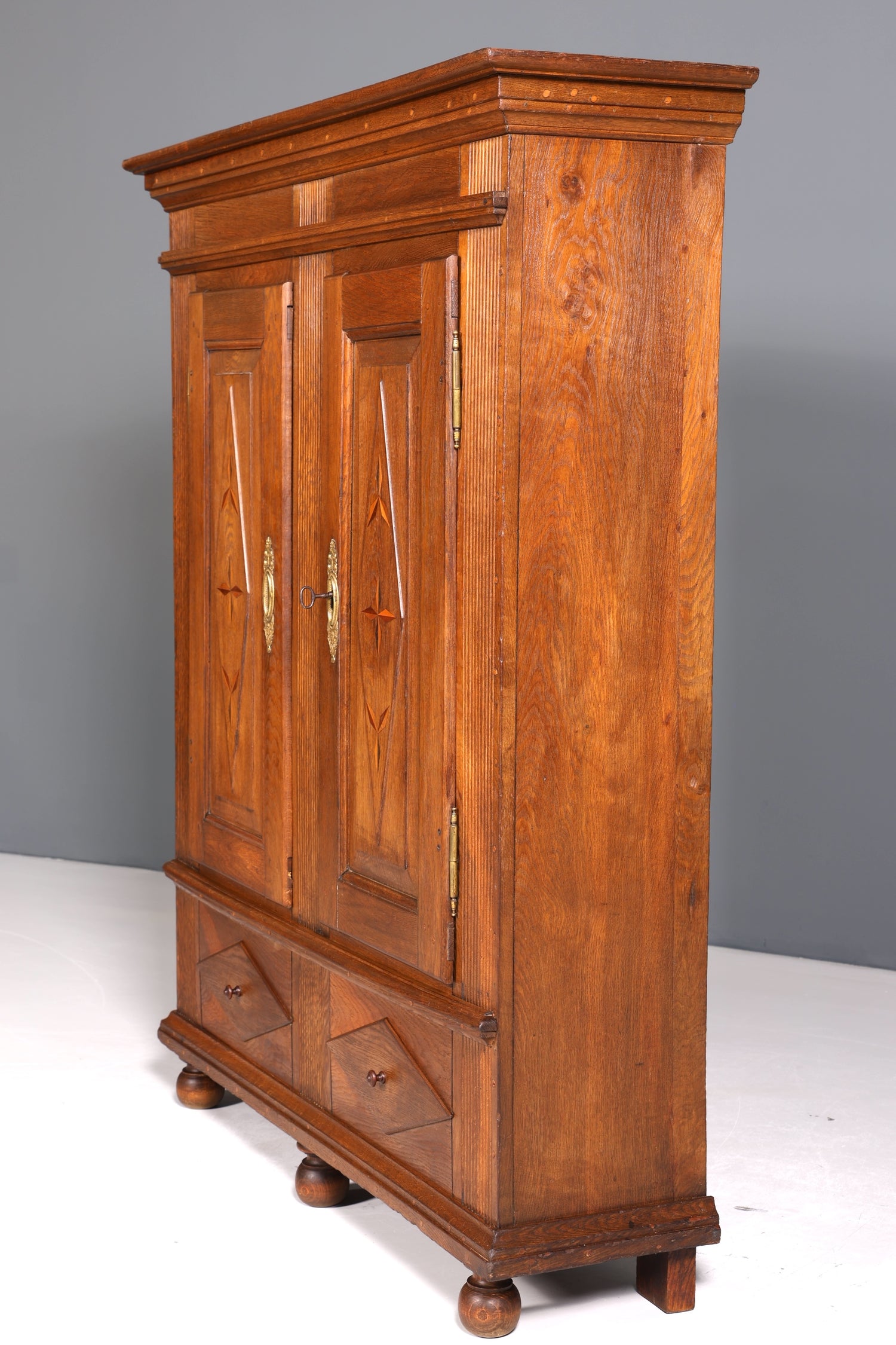 Wunderschöner Original Barock Schrank um 1780 massiv Holz Kleiderschrank Antik Wäscheschrank Eiche Dielenschrank