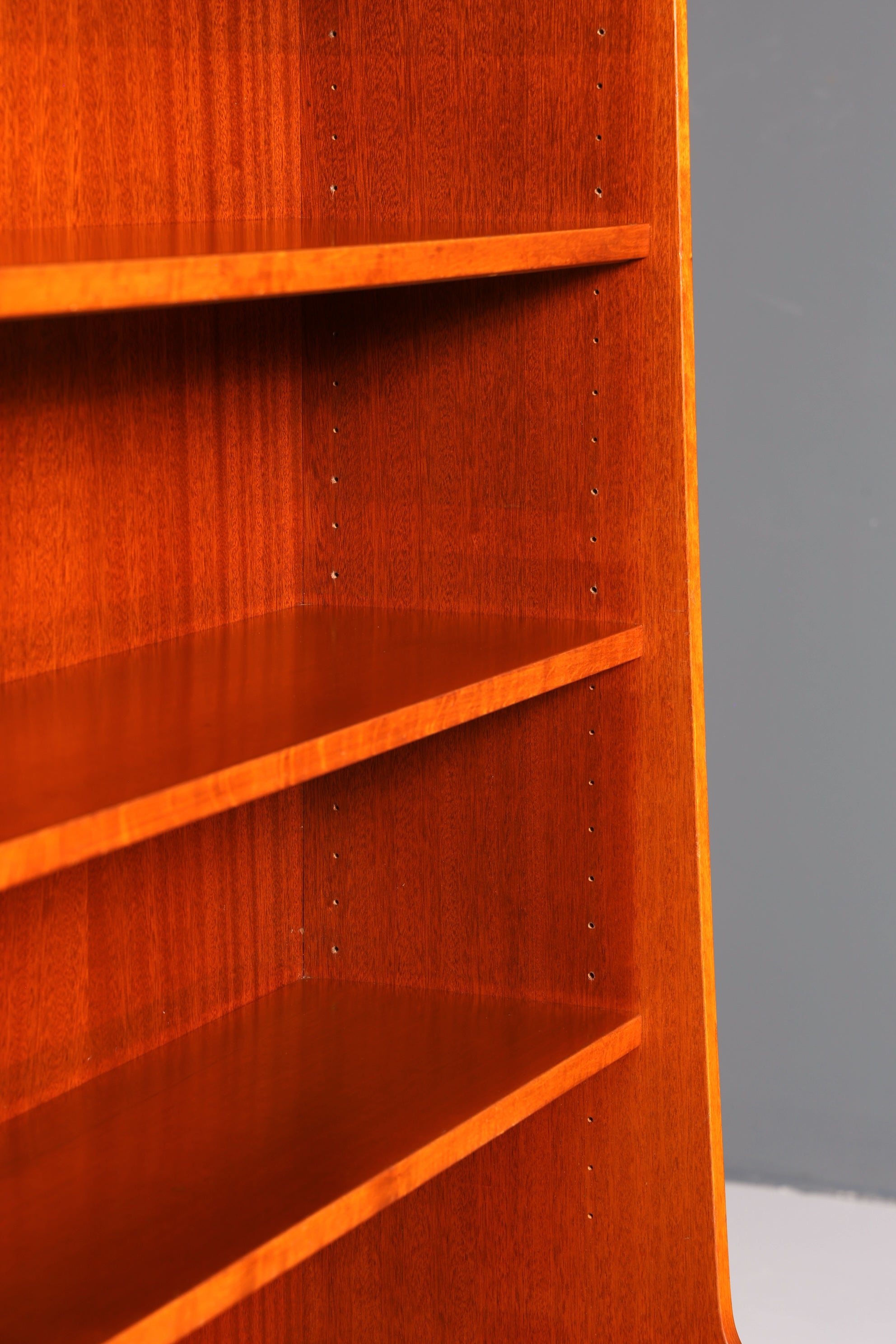 Traumhaftes Mid Century Regal echt Holz Schrank Danish Design Retro Kommode Vintage Bücherregal 60er Jahre