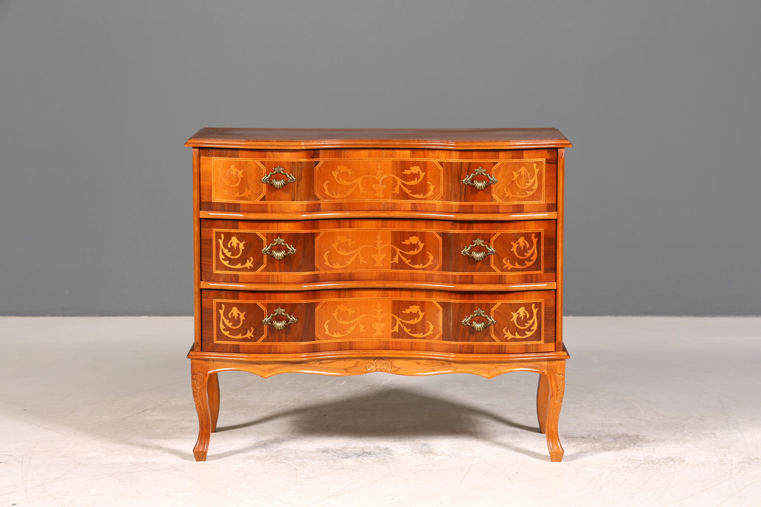 Traumhafte Kommode im Barock Stil Sideboard Intarsien echt Holz Schubladenkommode