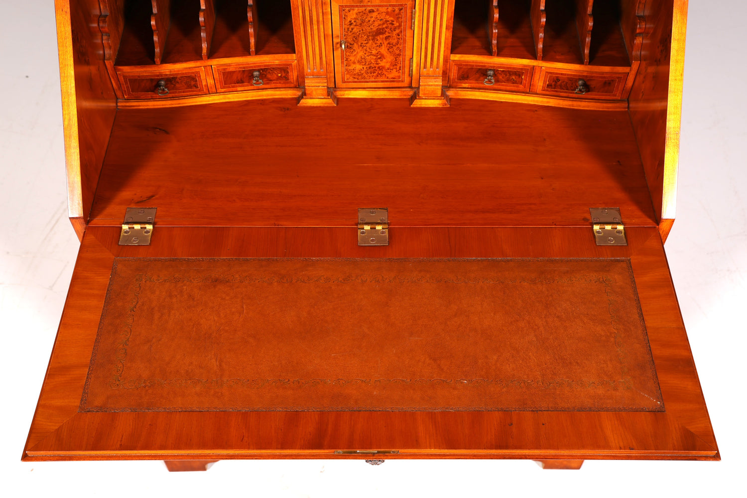 Stilvoller Englischer Sekretär Original Wade Büro Aufsatzsekretär Antik 60s Vitrinen Schrank UK