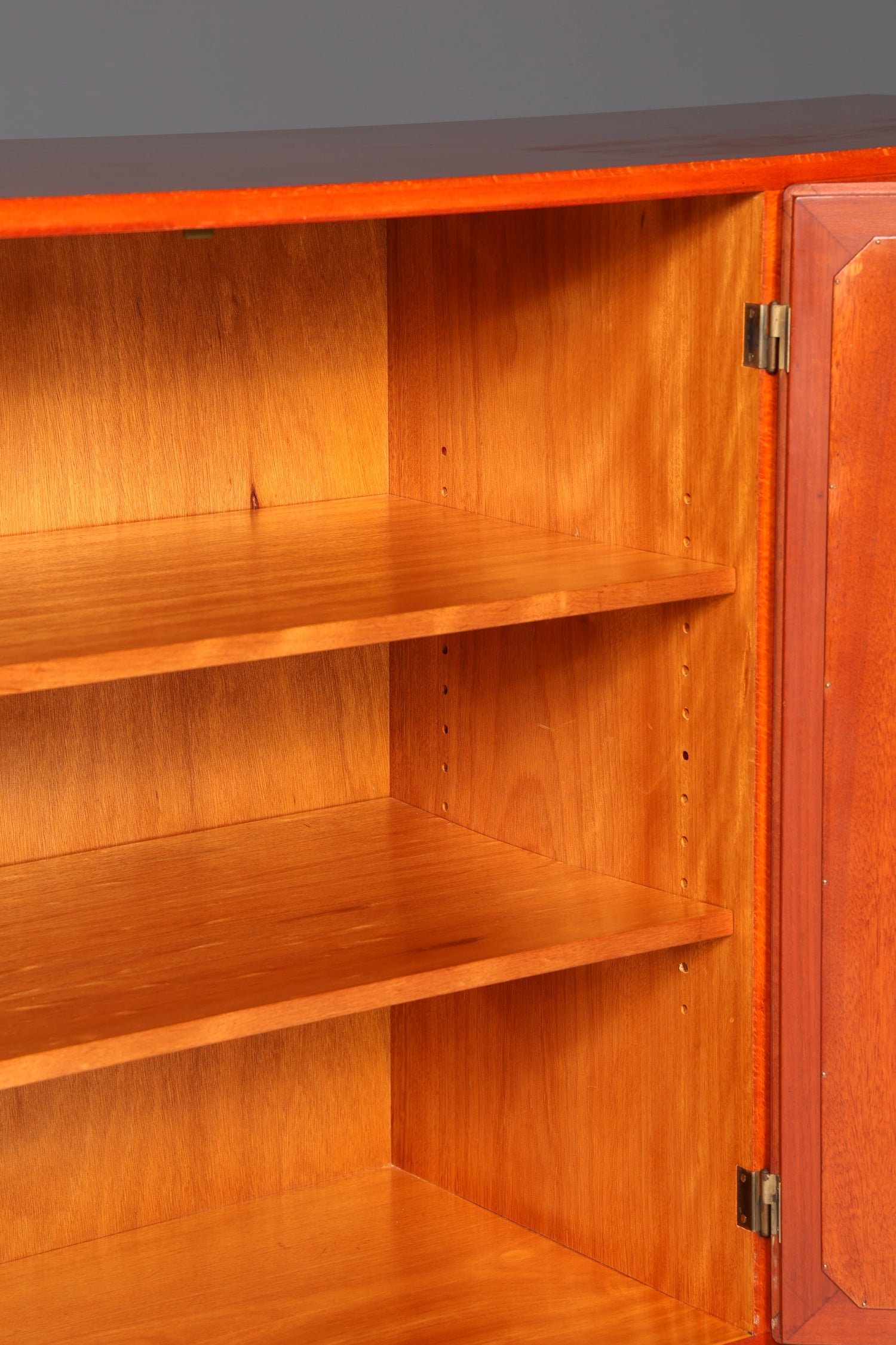 Wunderschöner Mid Century Schrank Highboard Vintage Wäscheschrank Aktenschrank Kommode 60er Massiv Holz Retro Skandinavisch