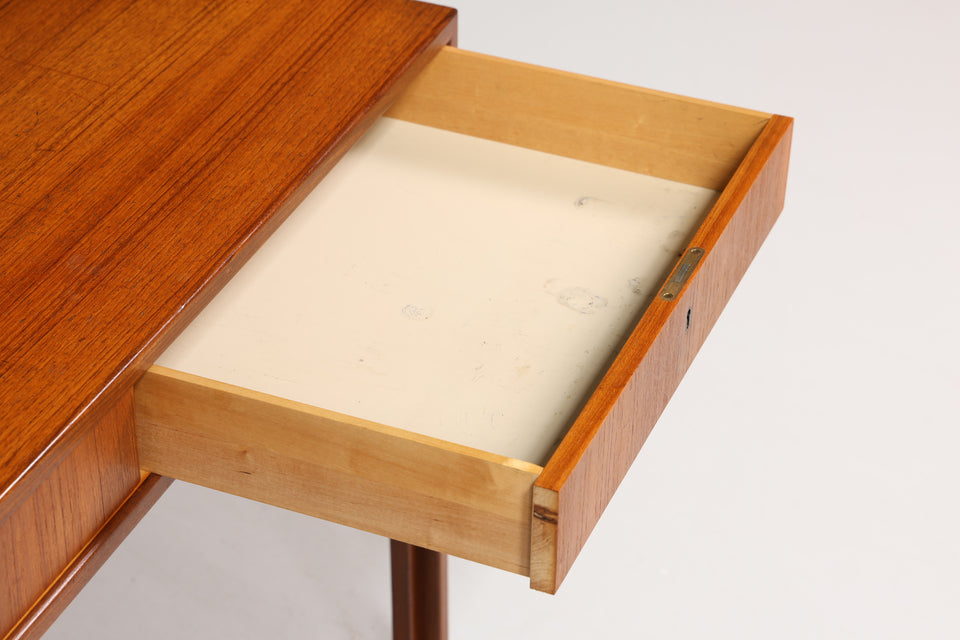 Wunderschöner Schreibtisch "Made in Denmark" Teak Holz 60er Jahre Büro Tisch Desk