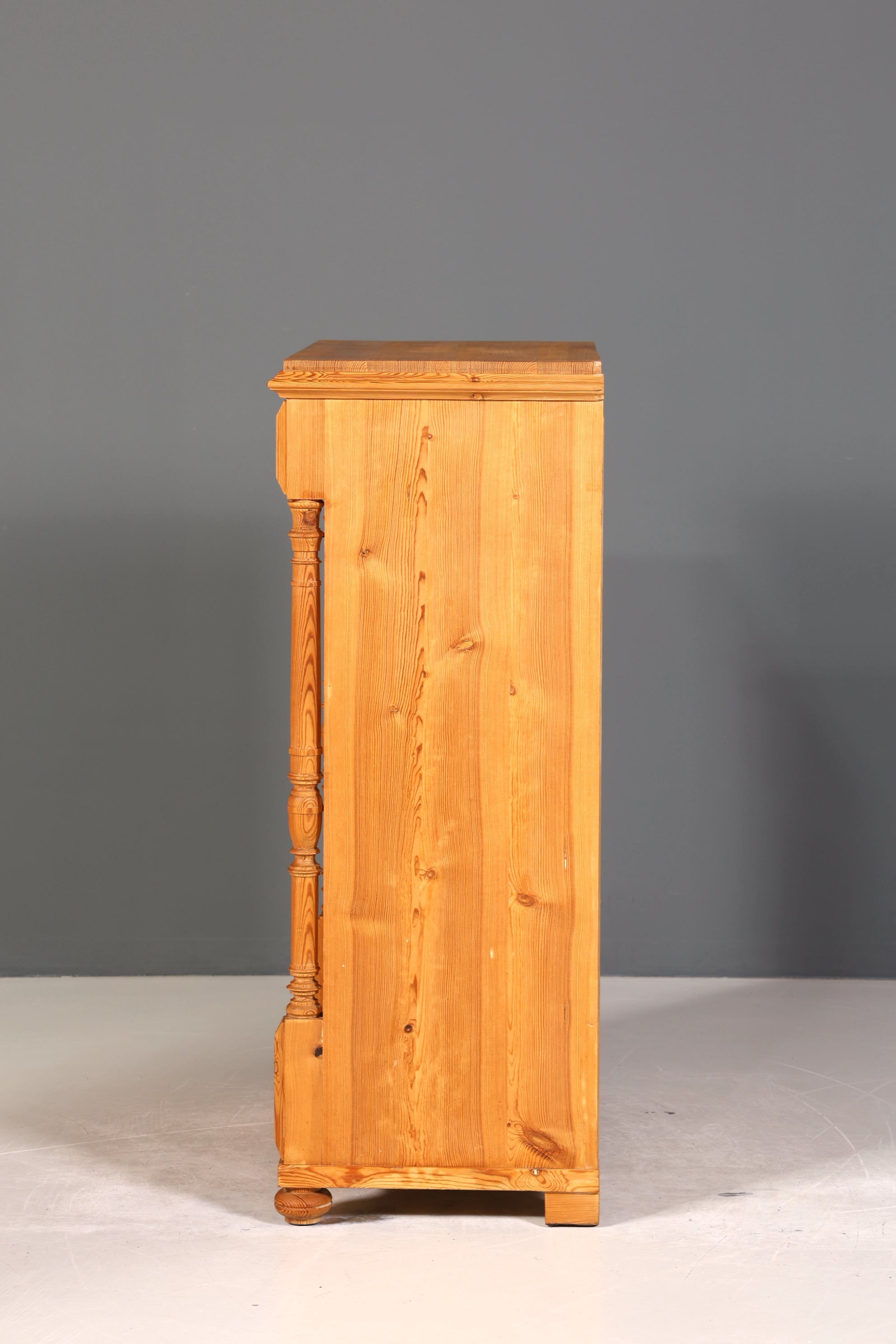 Stilvoller Gründerzeit Sekretär Vertiko Highboard Weichholz Jugendstil Kommode Landhaus Schrank um 1880