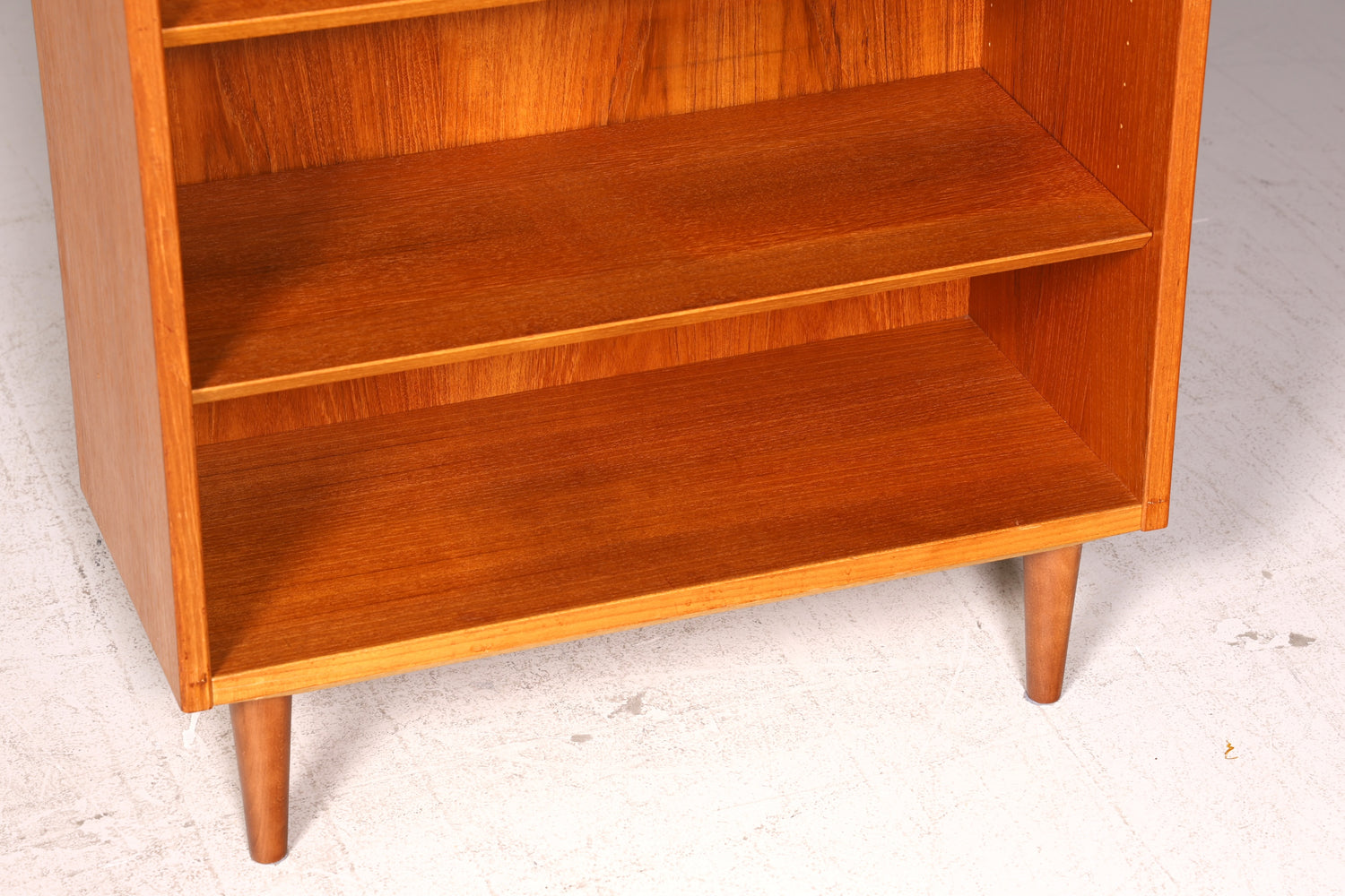 Schlichtes Mid Century Regal Echt Holz Bücherregal Vintage Standregal Retro 60er Schrank Buchregal Danish Wohnzimmer