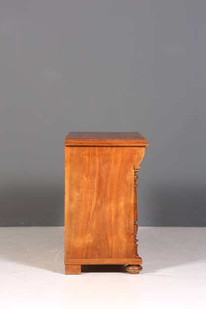 Stilvolles Gründerzeit Kommode Louis Philippe Schubladenkommode Nussbaum Sideboard um 1880