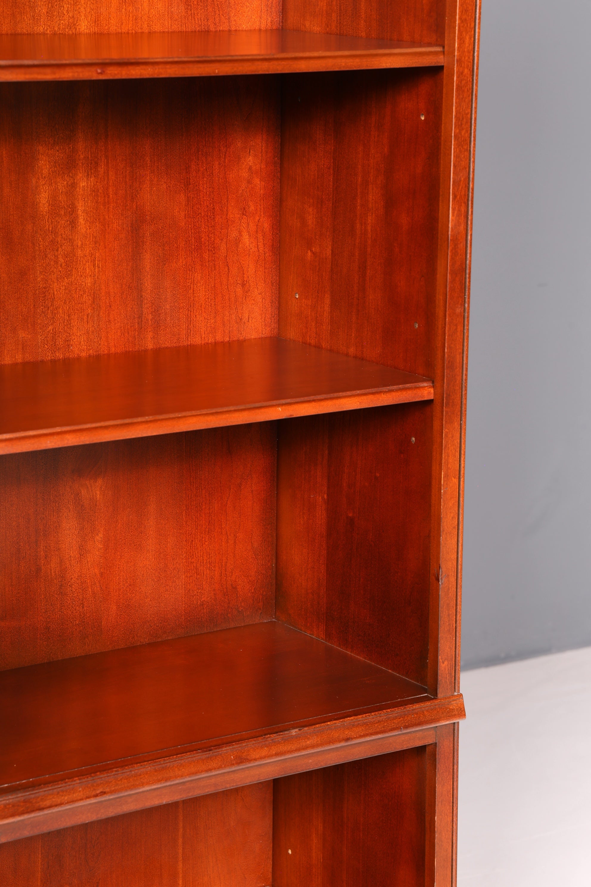 Original Drexel Heritage Bücherregal Regal USA Bookshelf Buchablage echt Holz Vintage Standregal Antik