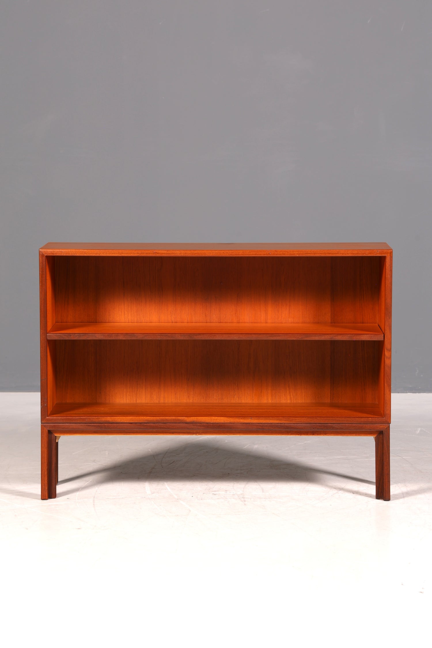 G433 Finish Wunderschönes Mid Century Regal Vintage Bücherregal 60er Jahre Holz Regal (Kopie 2)