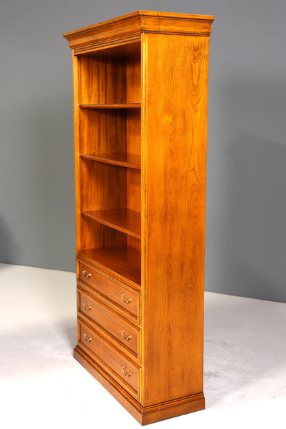 Traumhaftes Original Selva XXL Bücherregal Antik Stil massiv Holz Regal Schrank Kommode Bibliothek