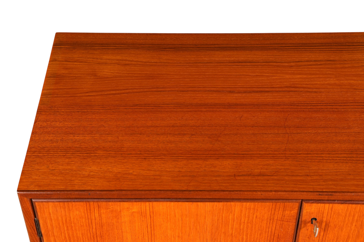 G445 Finish Wunderschöne Mid Century Kommode Vintage Schrank Retro Flur Kommode 60s Regal Sideboard (Kopie 2)