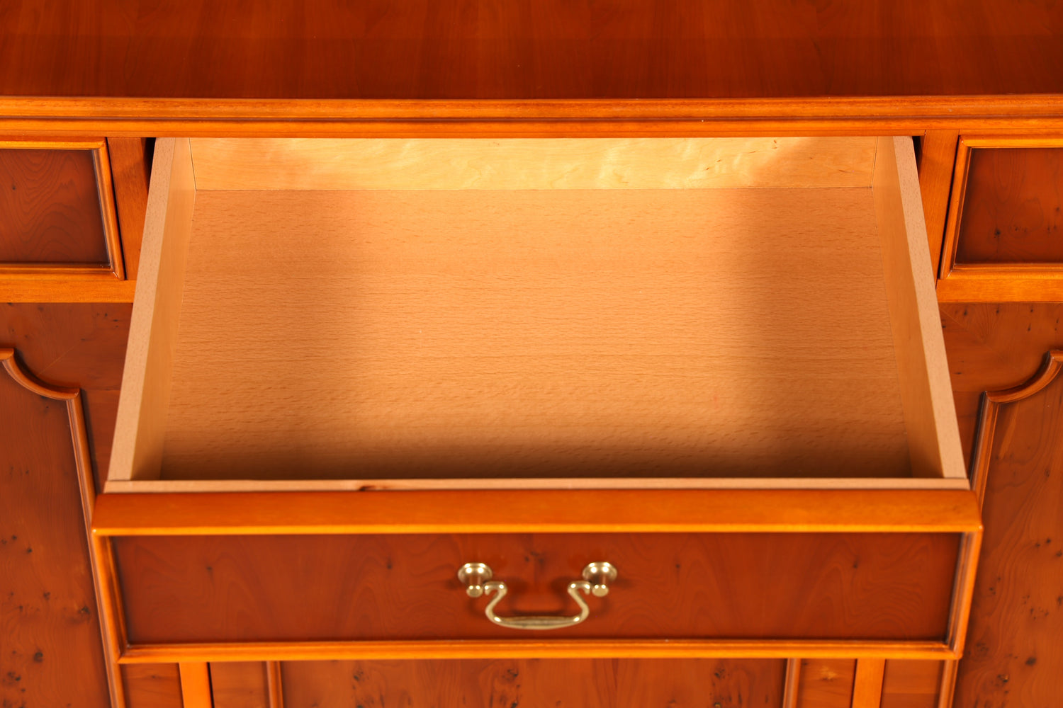 Wunderschönes Englisches Sideboard Buffetschrank 60s Kommode Anrichte Schrank Echt Holz Highboard Vintage