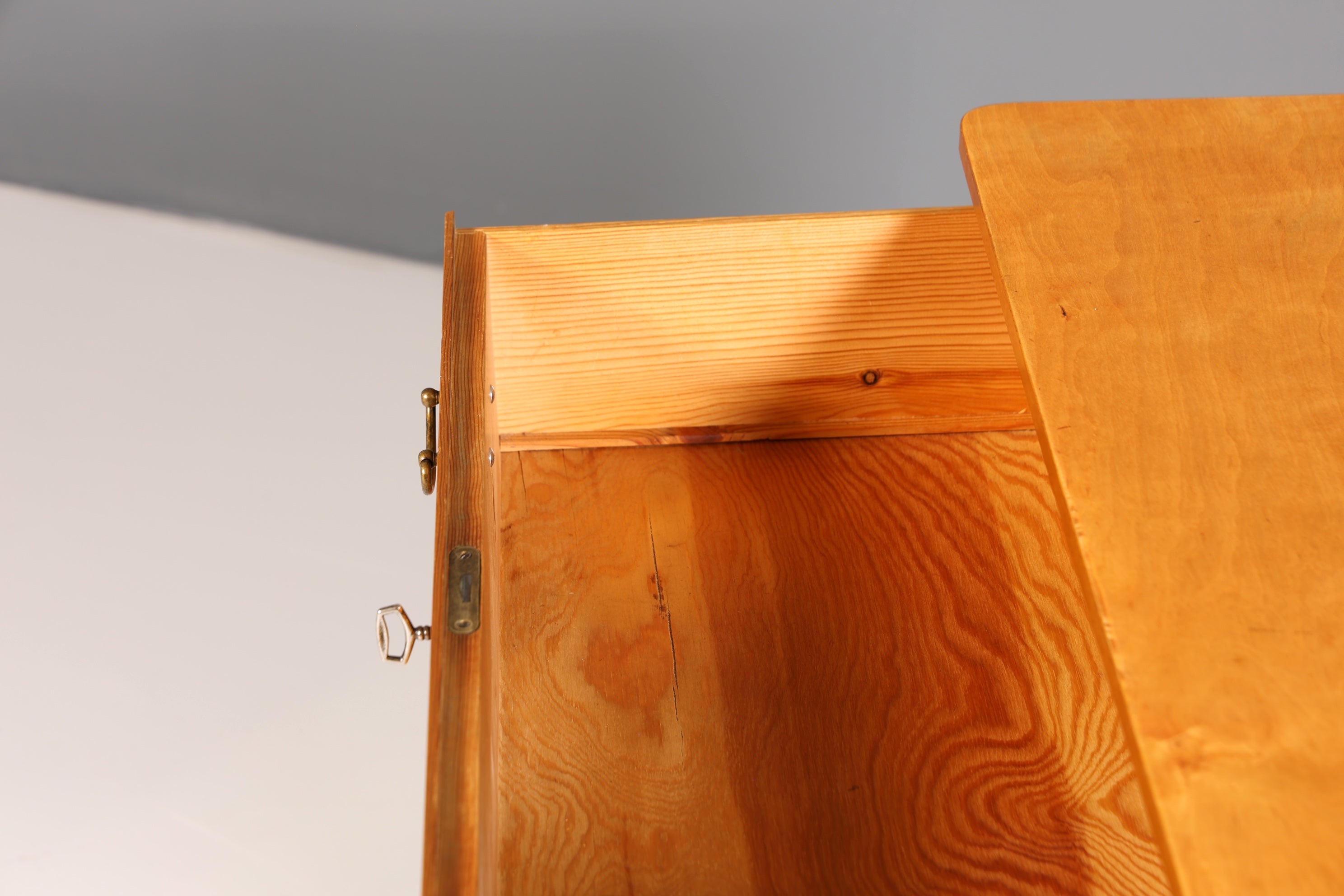 Stilvolle Mid Century Kommode Vintage Sideboard Birke Vertiko Wäschekommode 60er Jahre Schubladenkommode