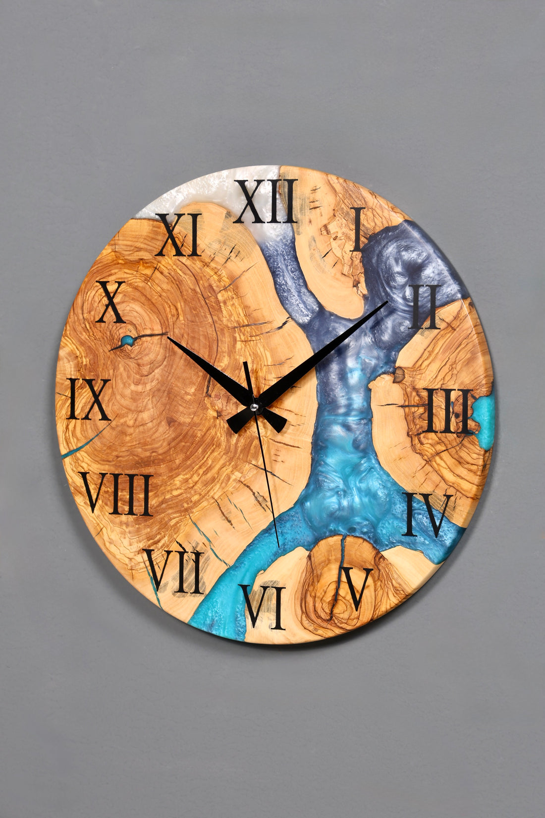 Traumhafte Handgefertigte Epoxidharz Wanduhr Olivenbaum Uhr Epoxy Analog Uhr