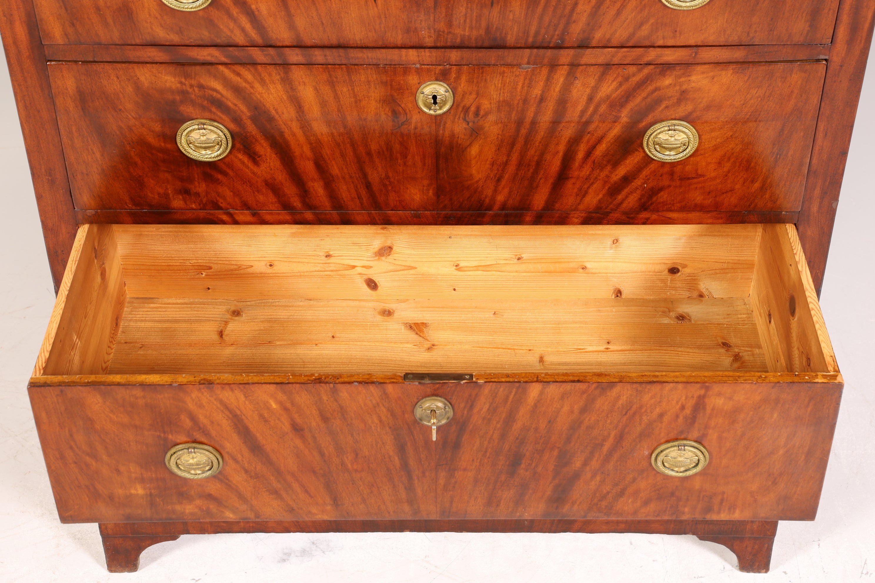 Stilvolle Original  Biedermeier Kommode Antik Schrank Schubladenkommode Vertiko Wäschekommode