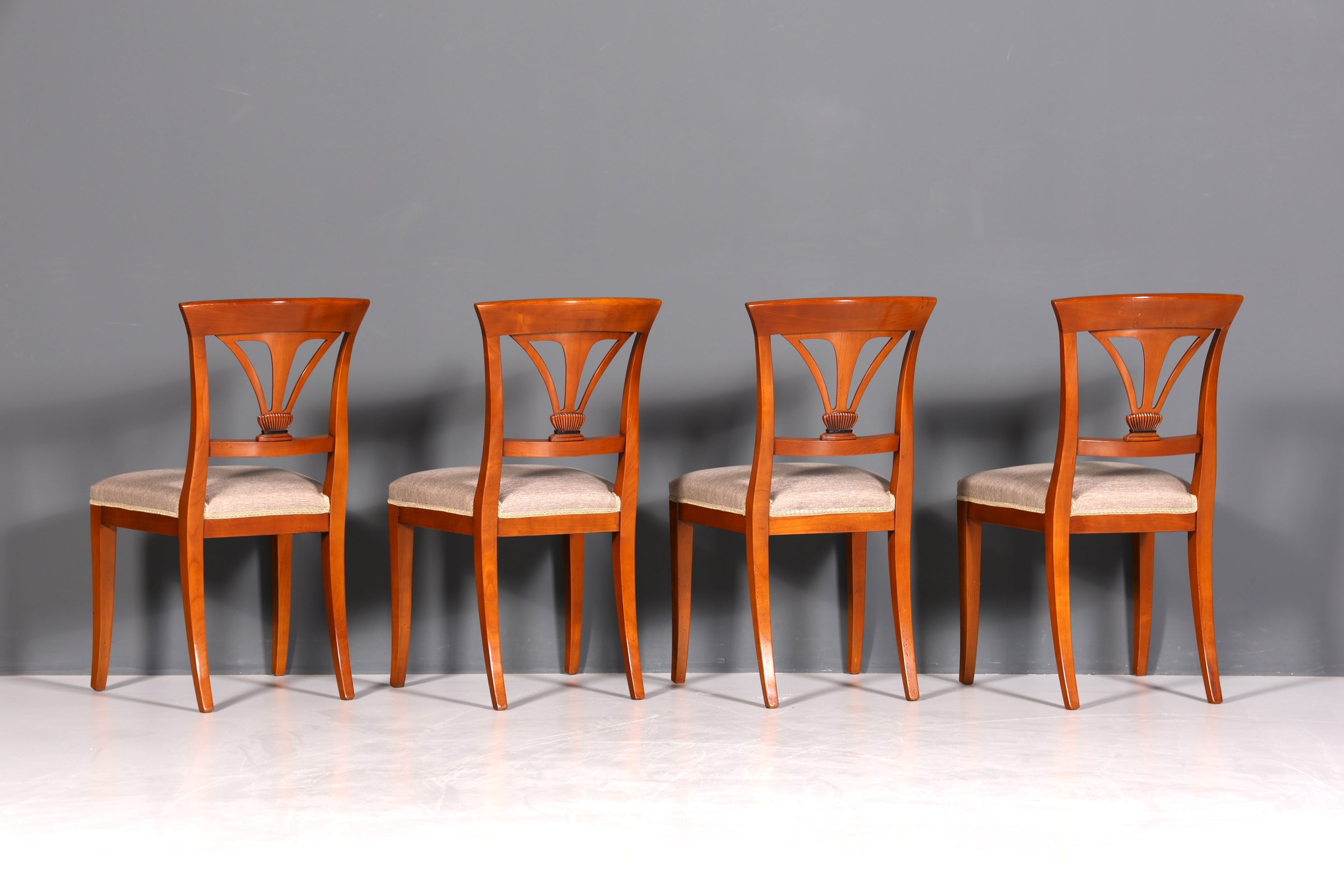 4x Edle Englische Stühle Englisch Dining Chairs Antik 60er Jahre Eibe Küchenstühle Stuhlset