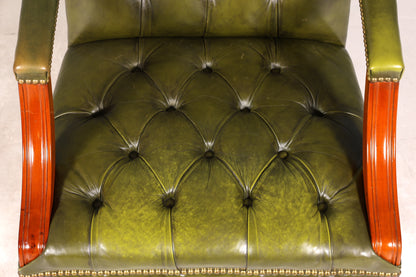 Edler Original Chesterfield Sessel Englisch Leder Herrensessel UK Armlehnsessel