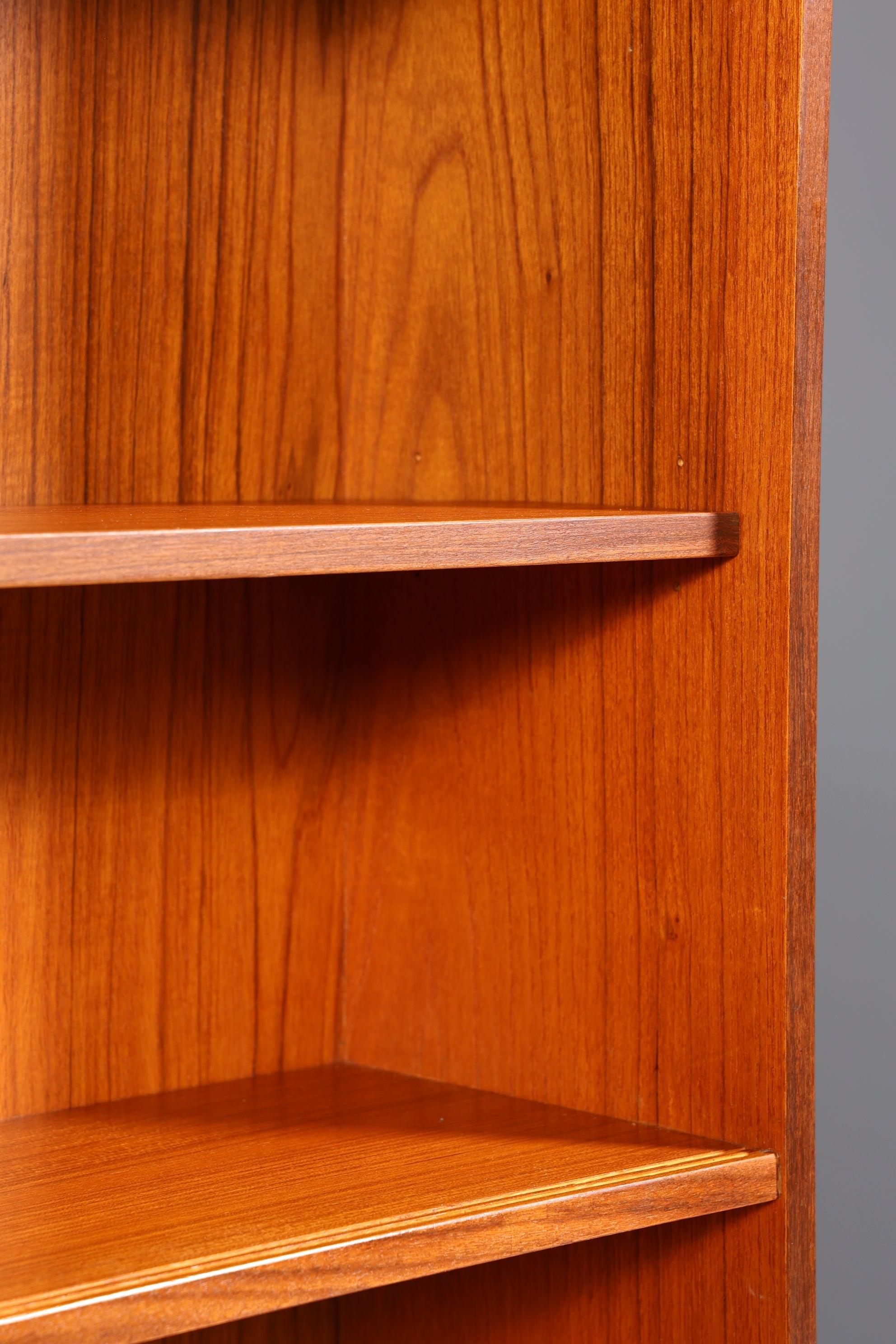 Wunderschönes Mid Century Regal Danish Design Schrank Retro Bücherregal Kommode