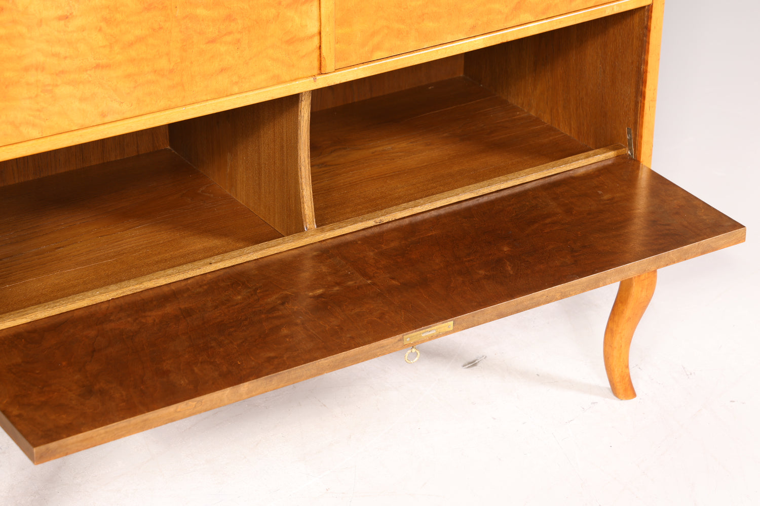Stilvoller Original Art Deco Schrank Vertiko Kleiderschrank um 1940